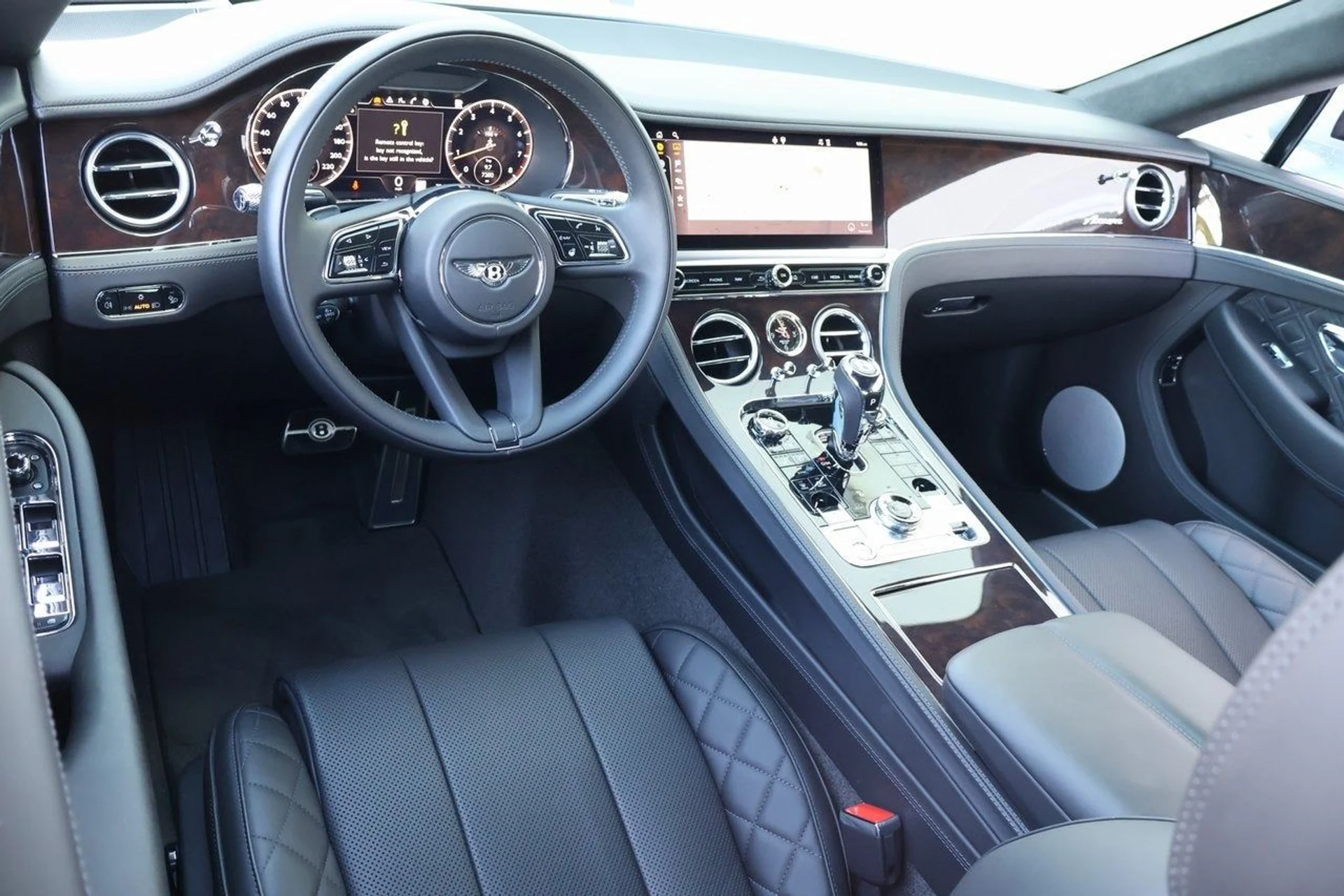 mph015_3864398687_16_3b3a297609