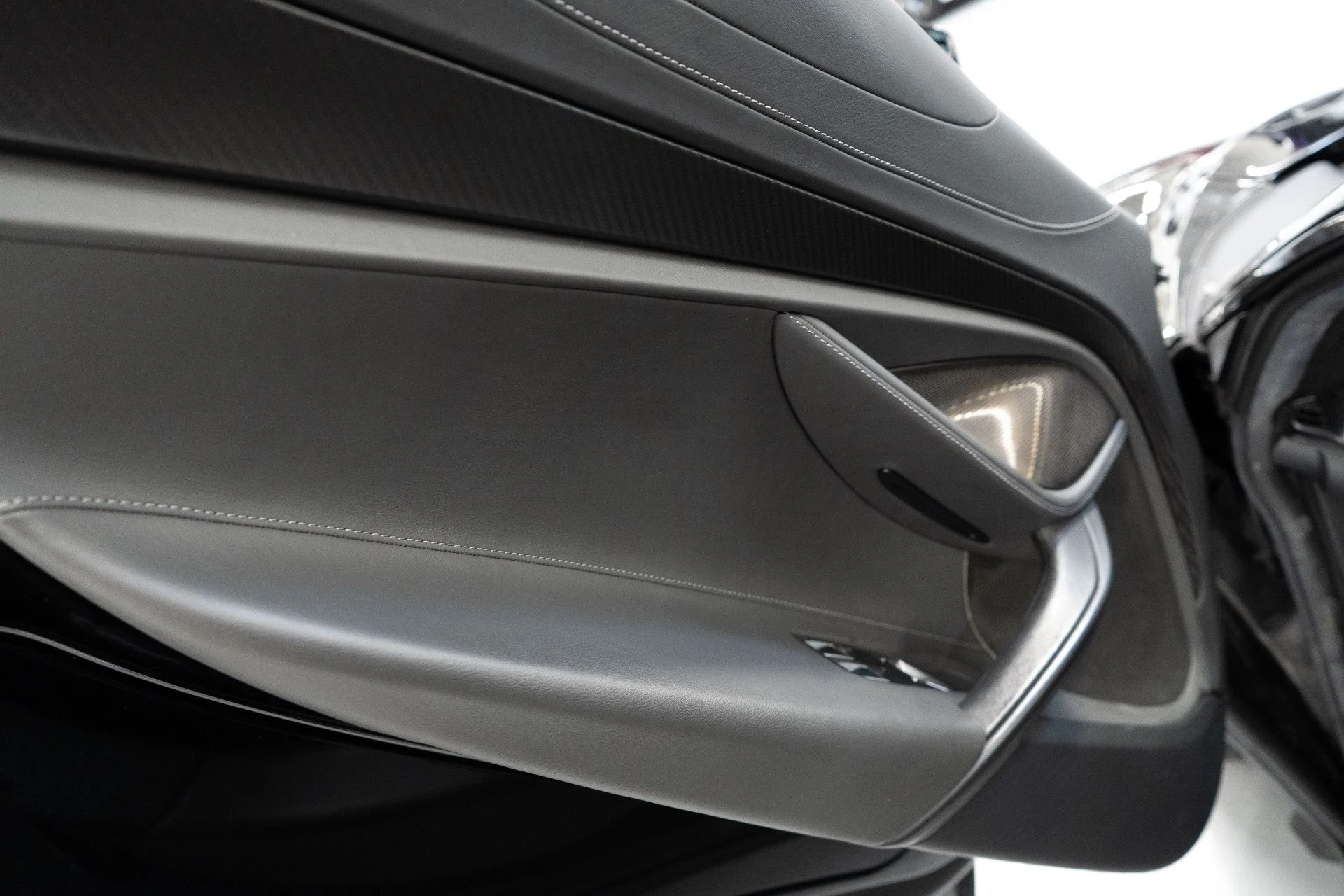 mph015_3868826563_Used_2020_Mc_Laren_720_S_Spider_Luxury_1766178385_2259281647