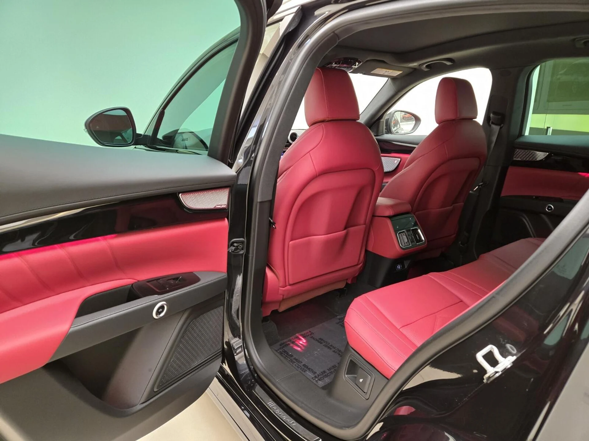 mph015_3870656876_New_2025_Maserati_Grecale_Modena_1767162136_3a61504d48