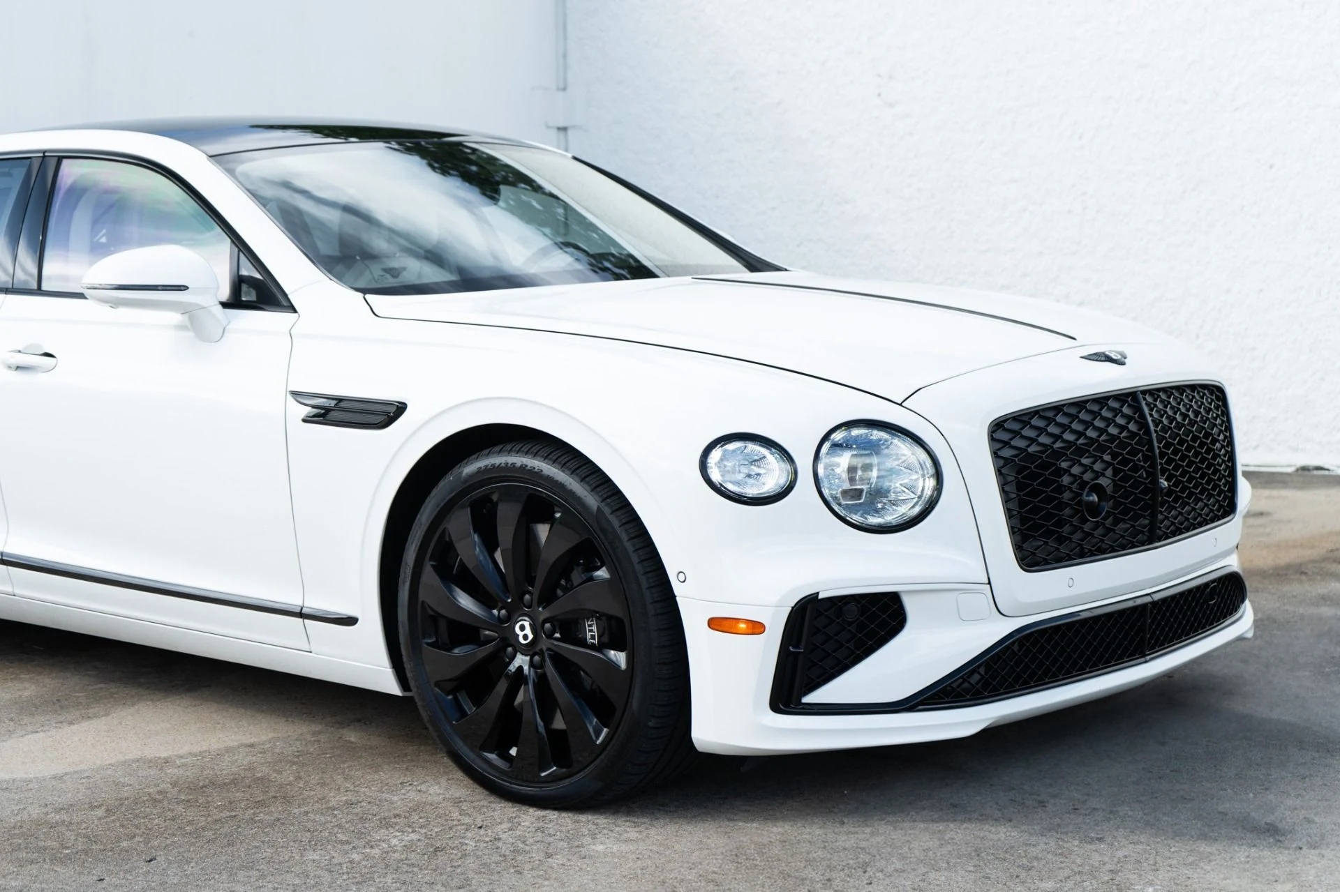mph015_3874991497_Used_2026_Bentley_Flying_Spur_1792511723_5eb00f9c29