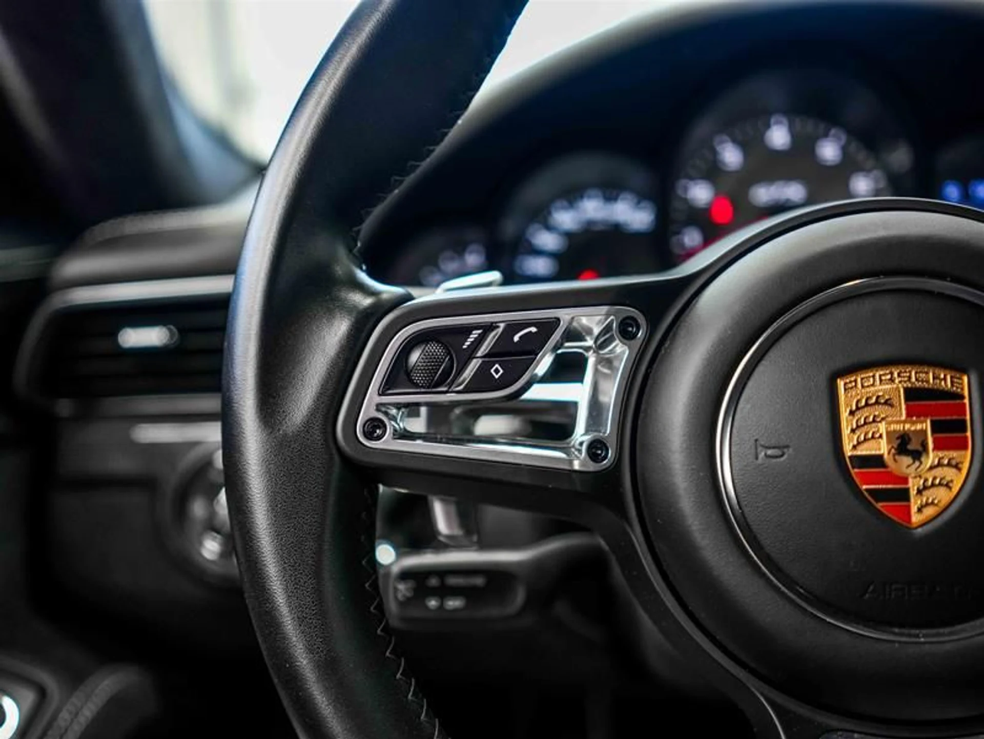 mph015_3877069878_w1neia1f_33e97a7a21