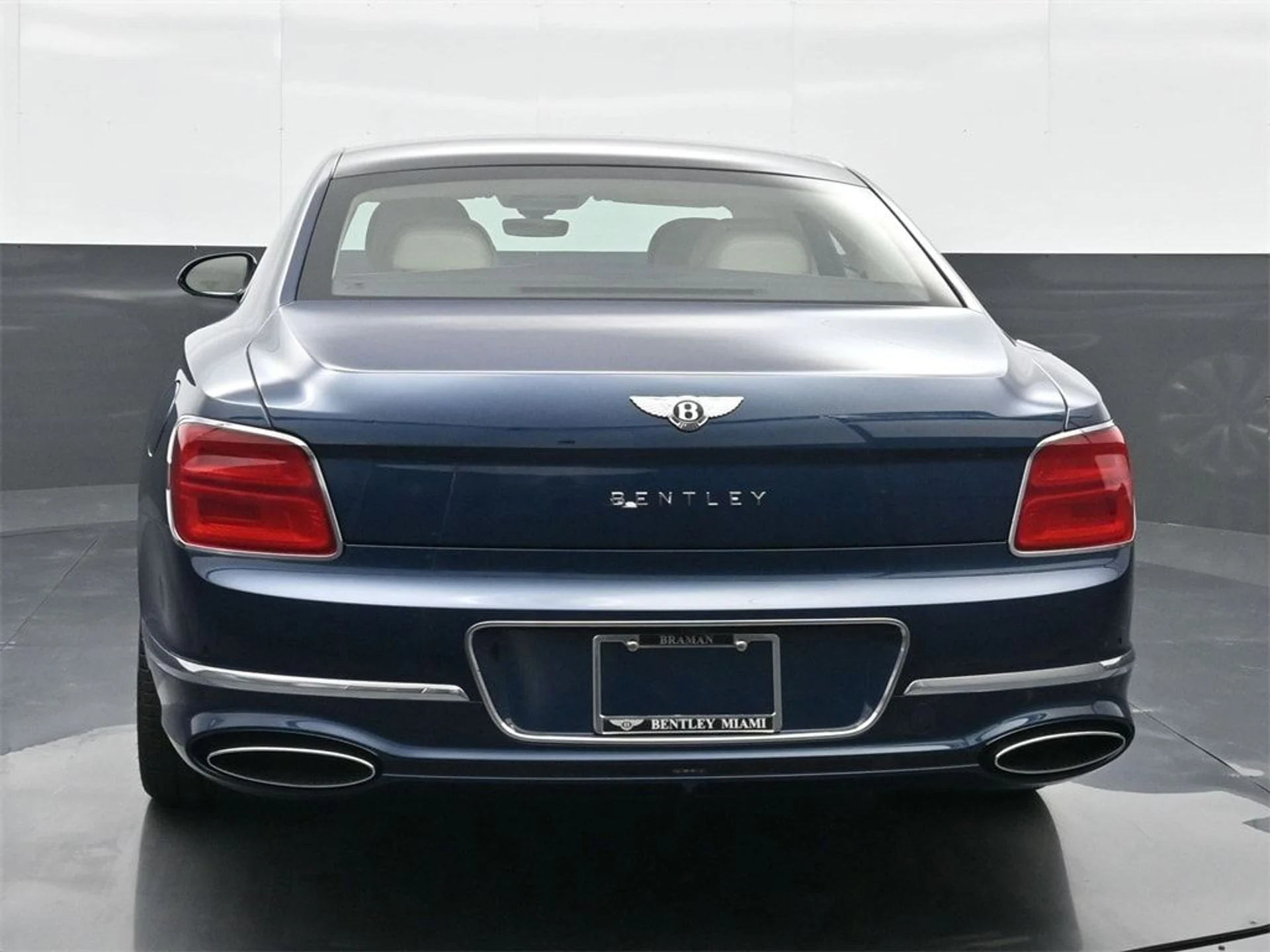 mph015_3877353461_a803c5e58116c7c0b4337505776f9618x_acc5def29a