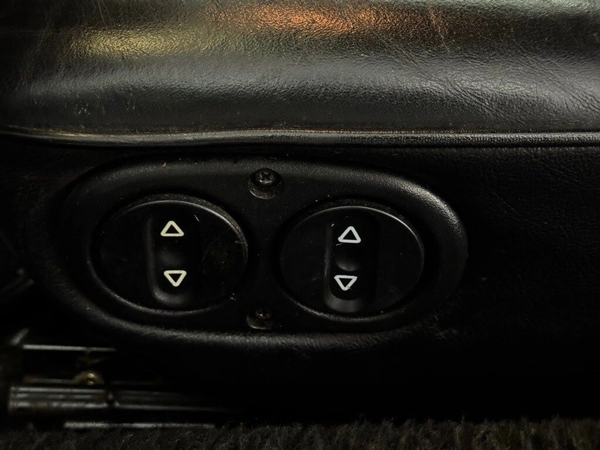 mph015_3880369056_7635e19231932f9067c1ac5693440a99x_25bfbc92bb