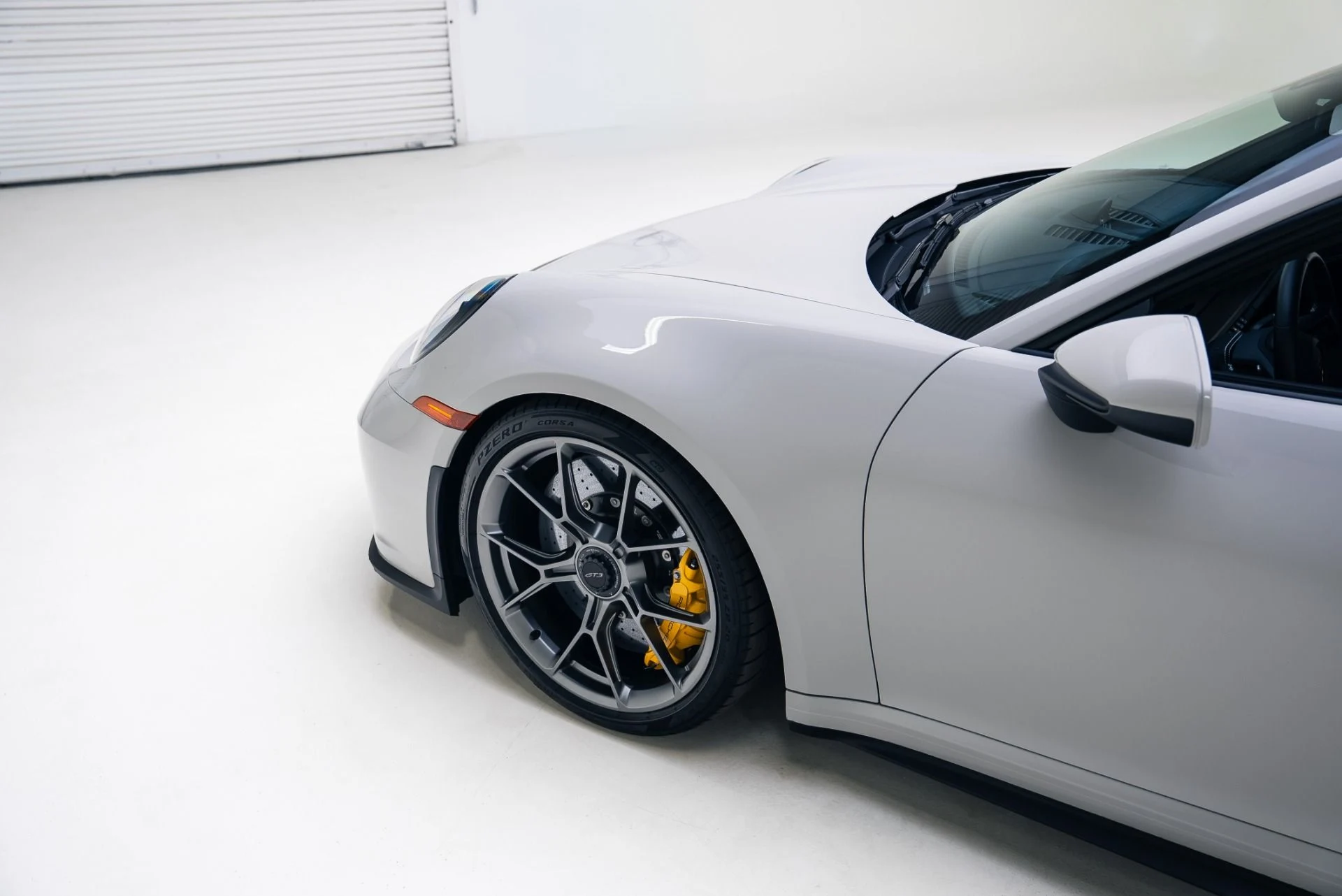 mph015_3891521944_Used_2024_Porsche_911_GT_3_1766184569_99e30726f7