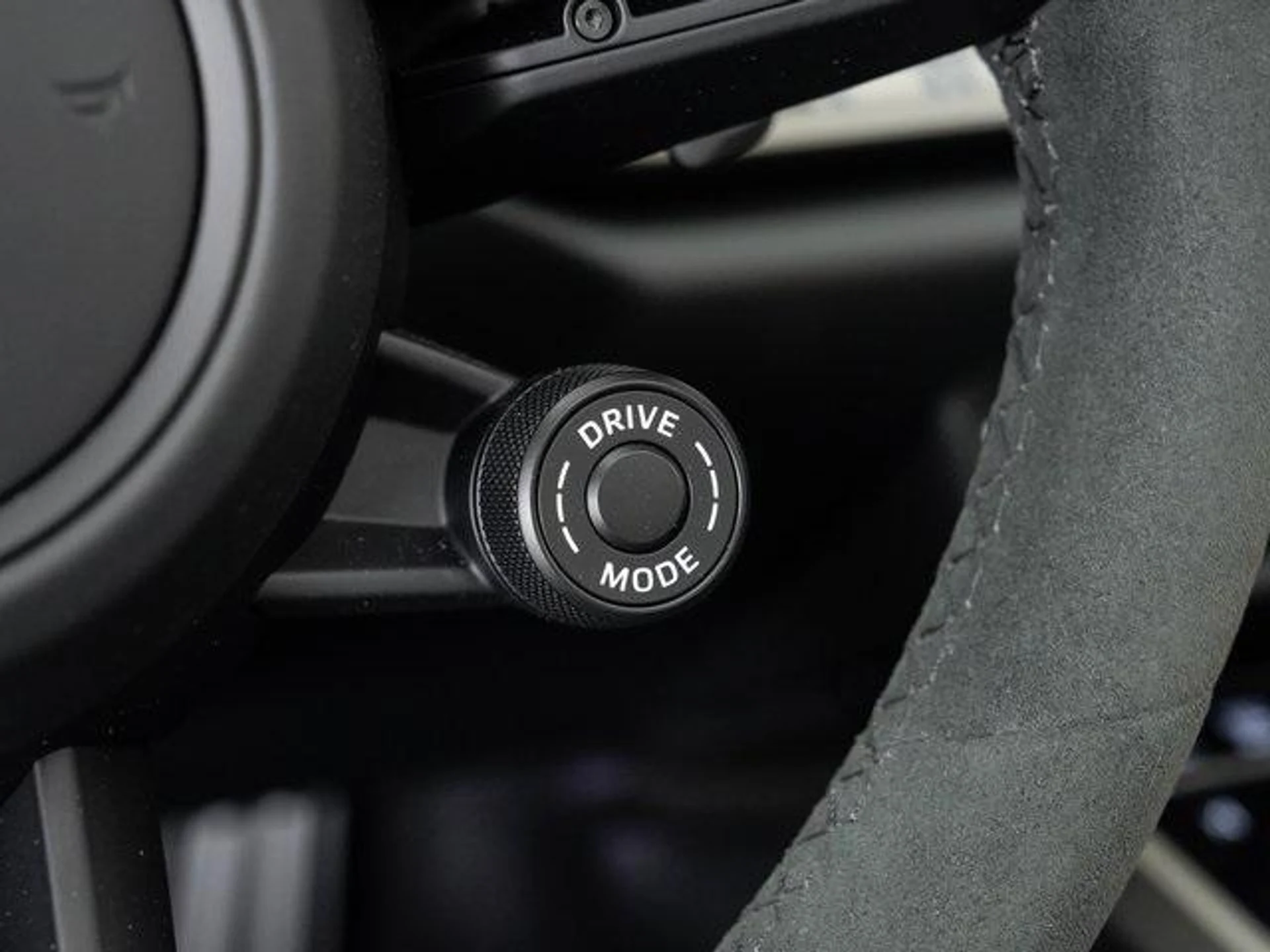 mph015_3895760887_99n_GE_Pd_IKI_Xka_Vch9_D_Zt2_MNNN_Mg_896e96be45