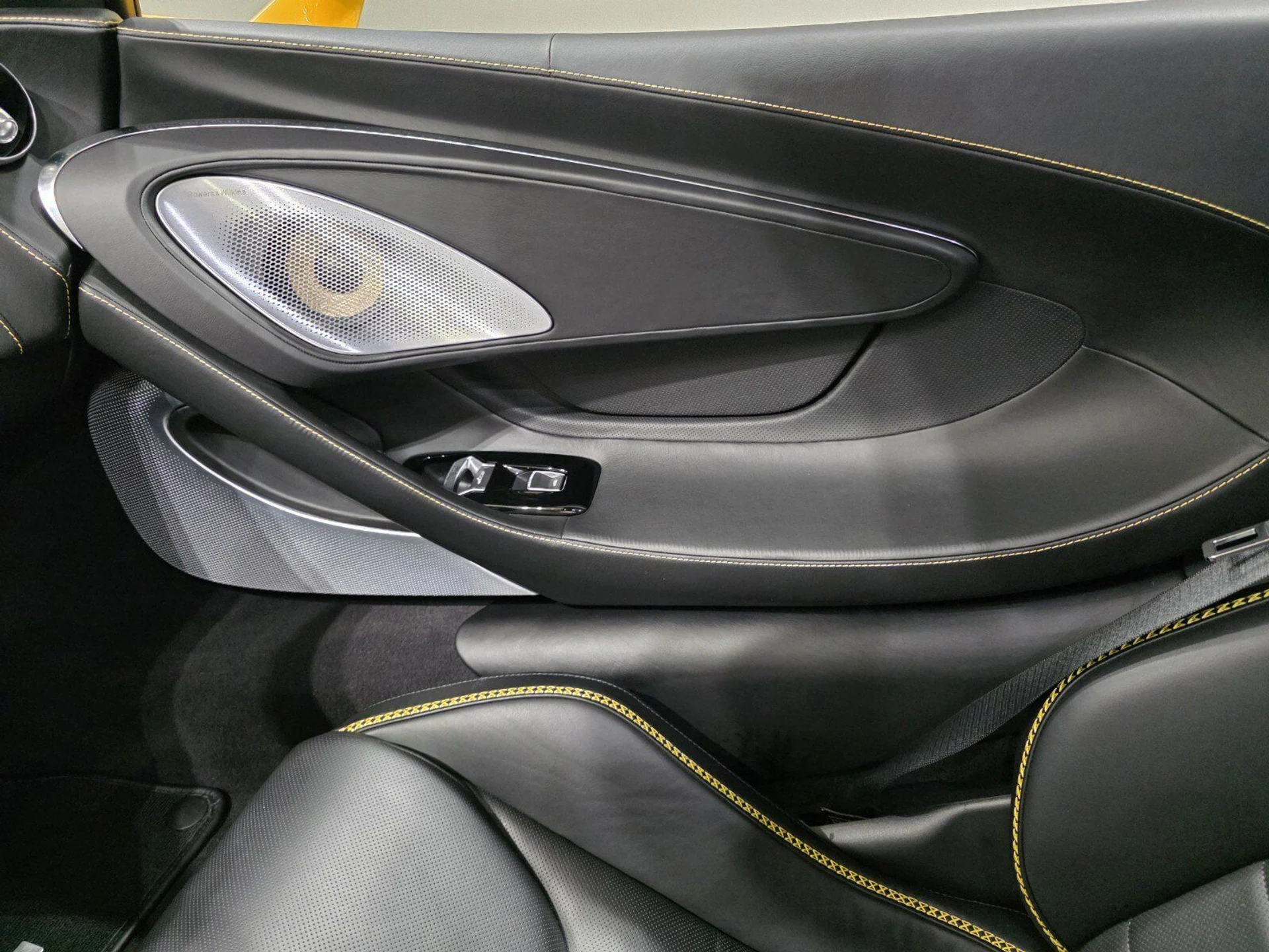 mph015_3902123223_109a8242a172a9da16e5b3c61e482e15_28dcbd8263