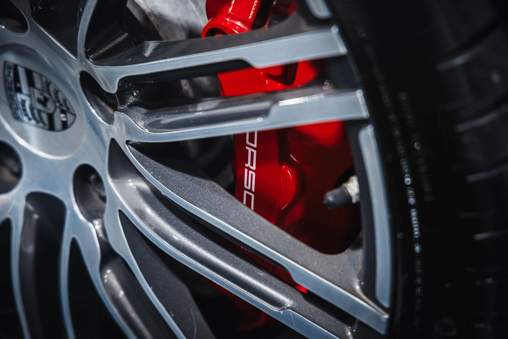 mph015_3904190348_Used_2014_Porsche_911_Turbo_1775101019_078132a7e5