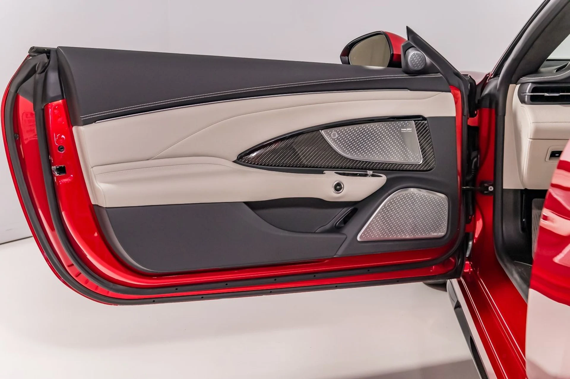 mph015_3913200508_4d001b86e0724b1b89a5c7c2ba04b283_f3c4baf774