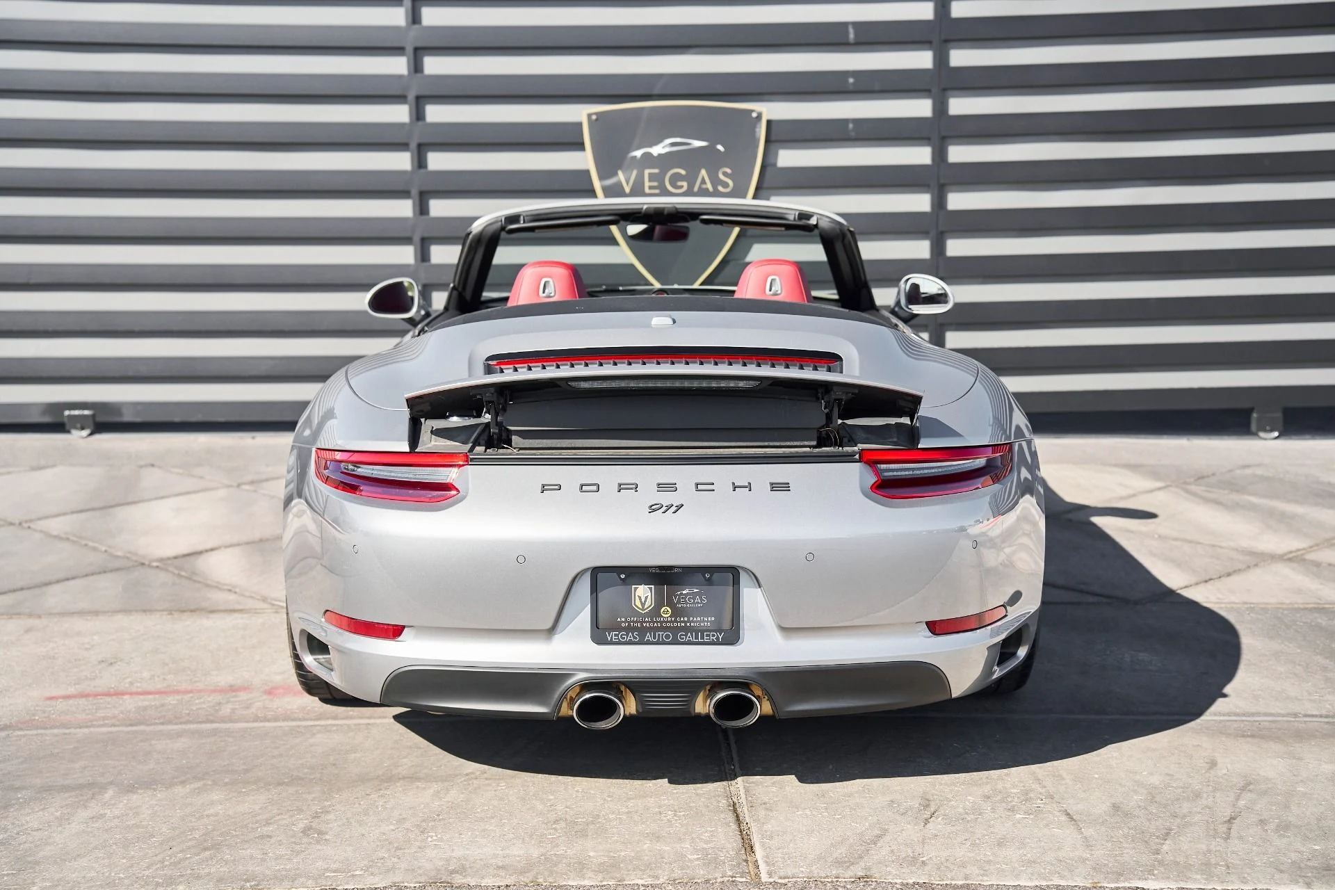 mph015_3915285518_Used_2019_Porsche_911_Carrera_4_GTS_1760406034_cc0f6e8cd4