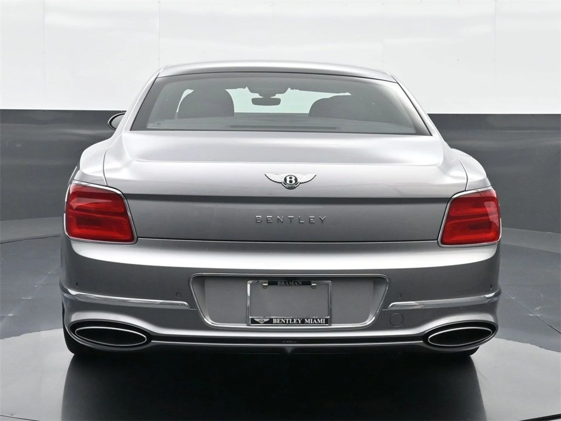 mph015_3924636064_382f449e8df522e32a21f6d432abb56dx_26902c16d5