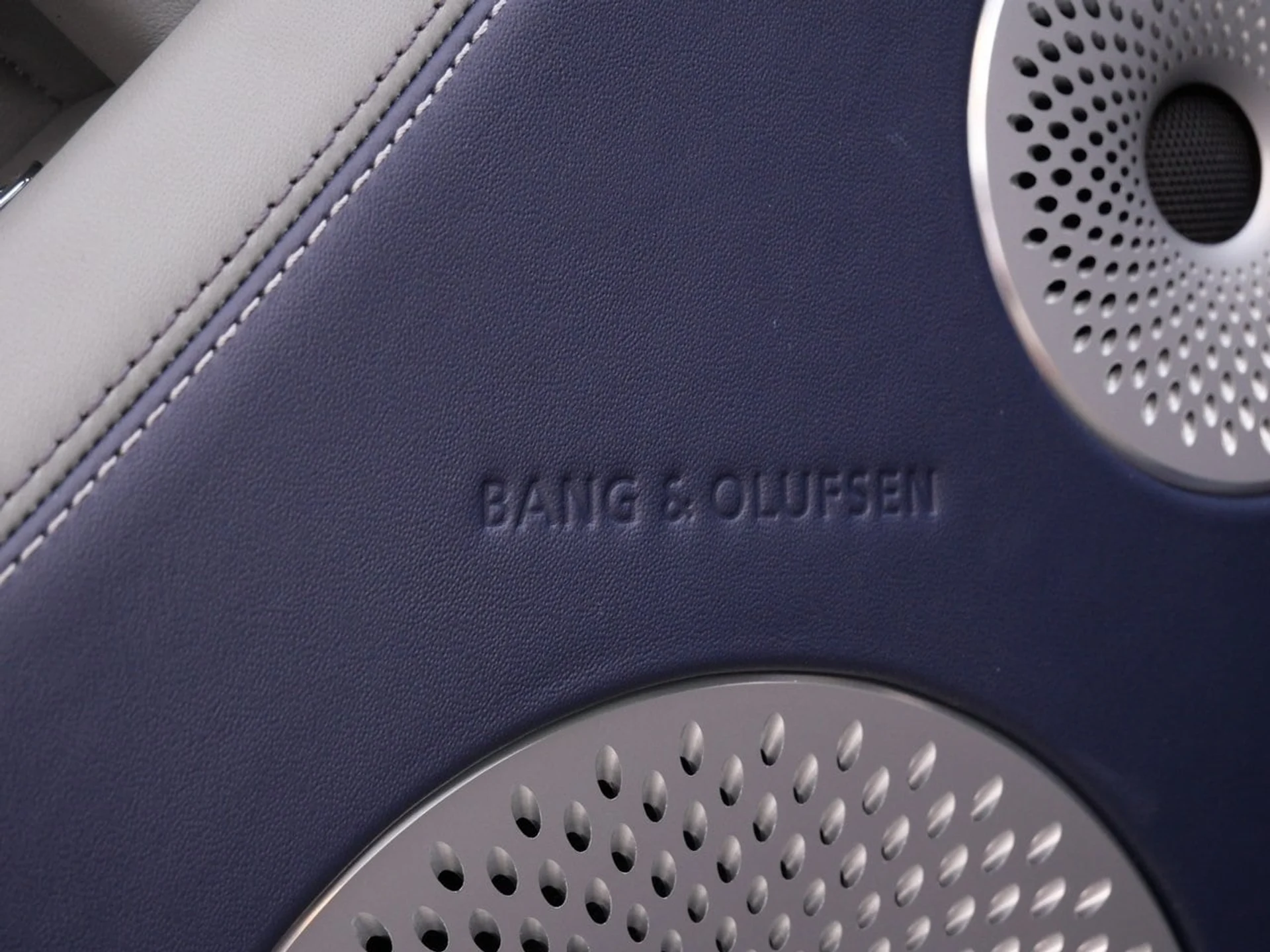 mph015_3928076083_a263385dd9aa051aa314b29f515f9dc8x_5edaec0e66