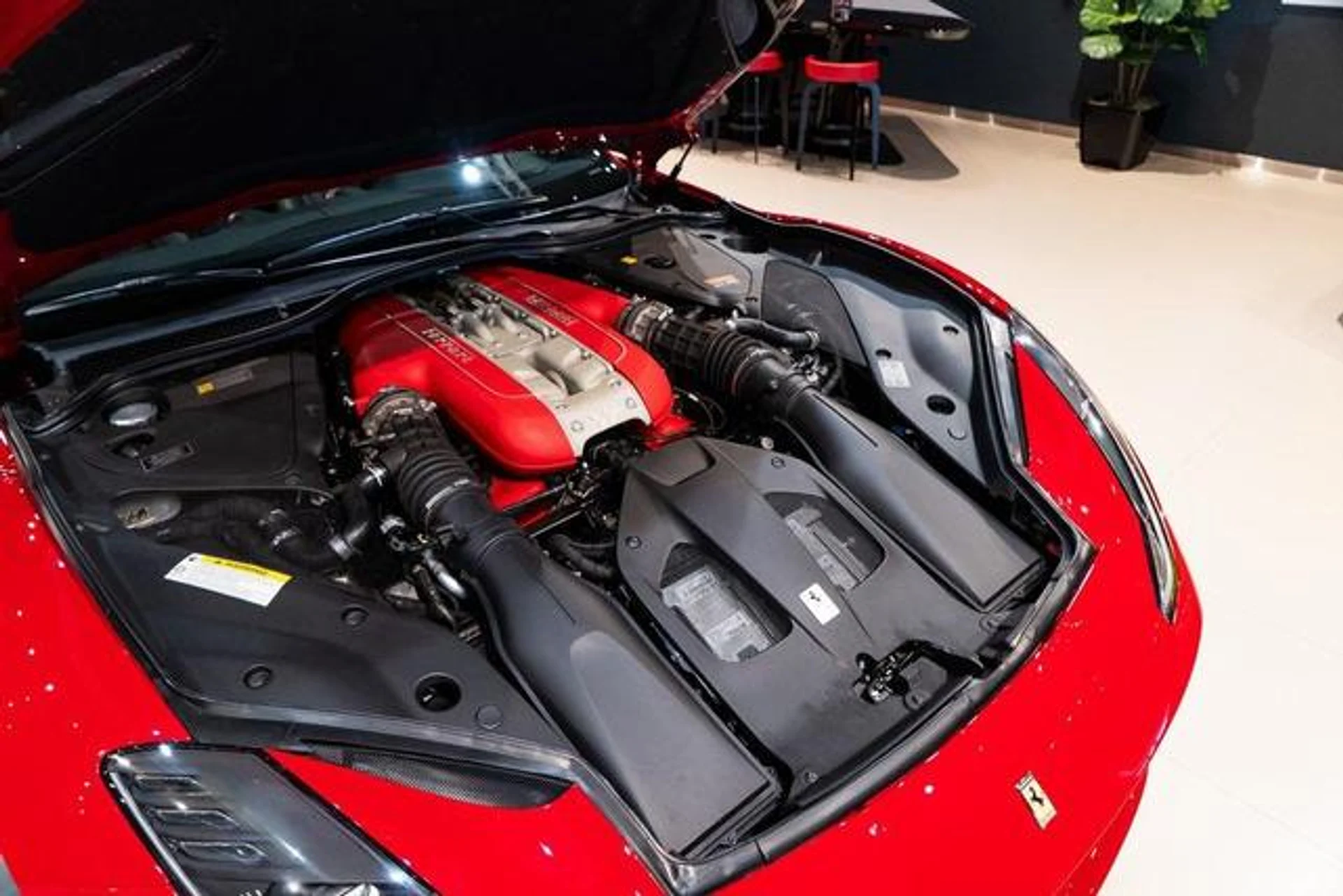 mph015_39287597_g_HW_Lh_M_Up_Rb4_T8r_C7_Hxn_Zhdj79_o_d4adbb3da9