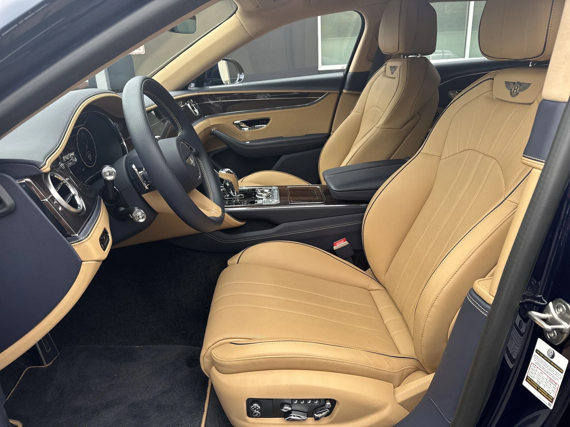 mph015_3934757796_948898b9a4eef8109301a56708949b56x_784a81b31e