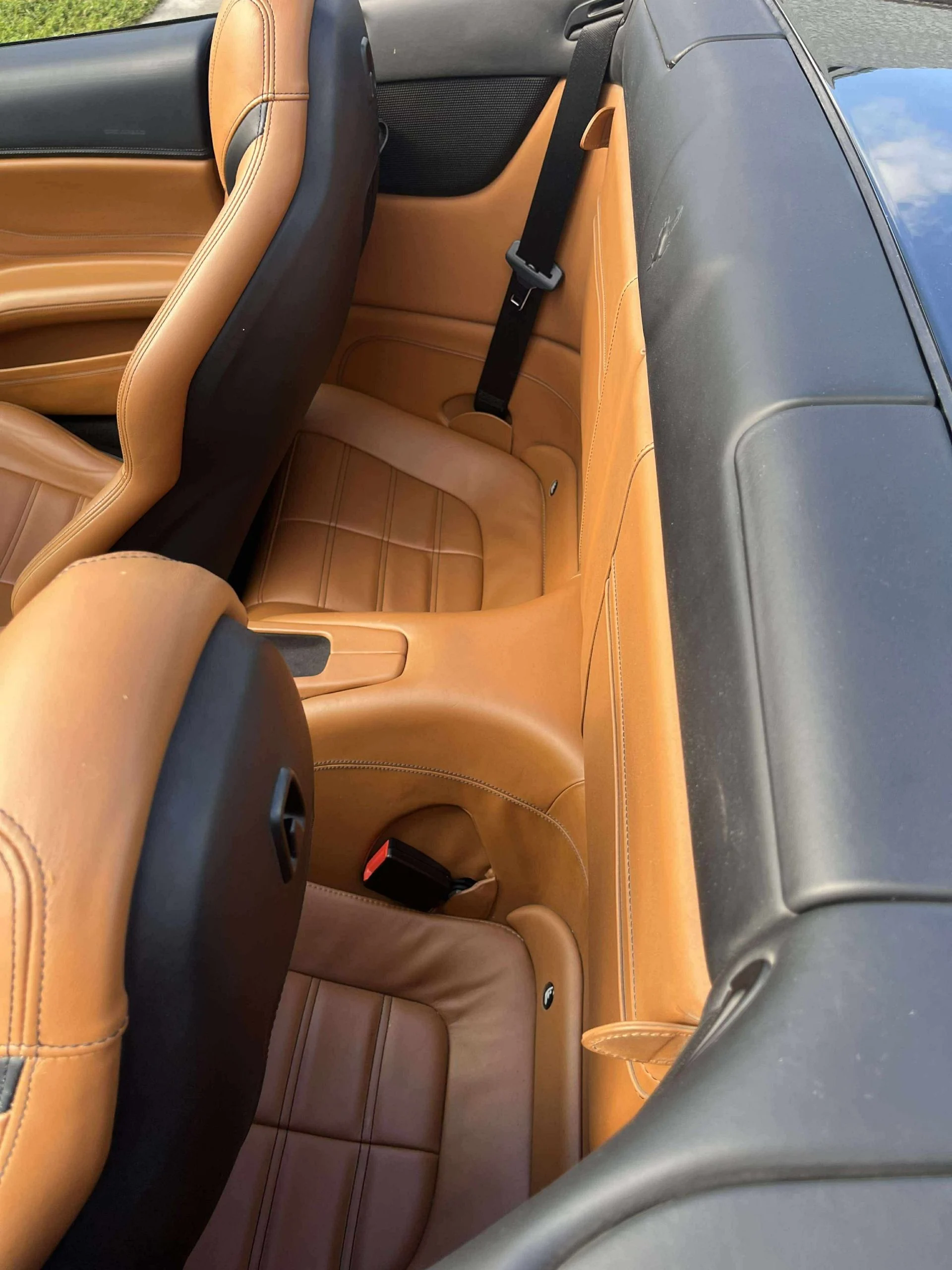 mph015_3934832170_Used_2016_Ferrari_California_T_1763595014_c32f1dea1a