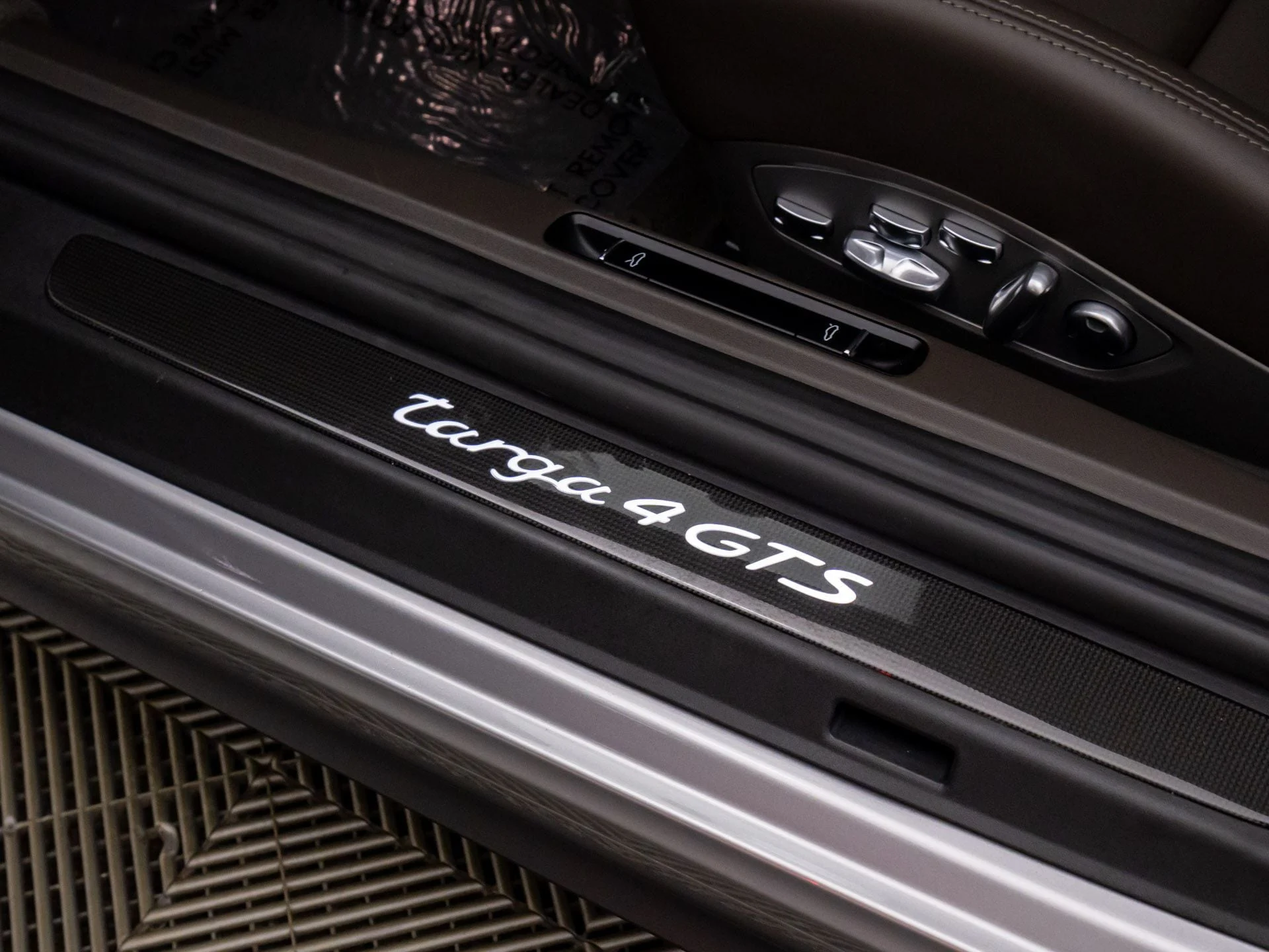 mph015_3953929105_d36e645f783b5bca5e67ef61ca71e1c6x_c0591984a0