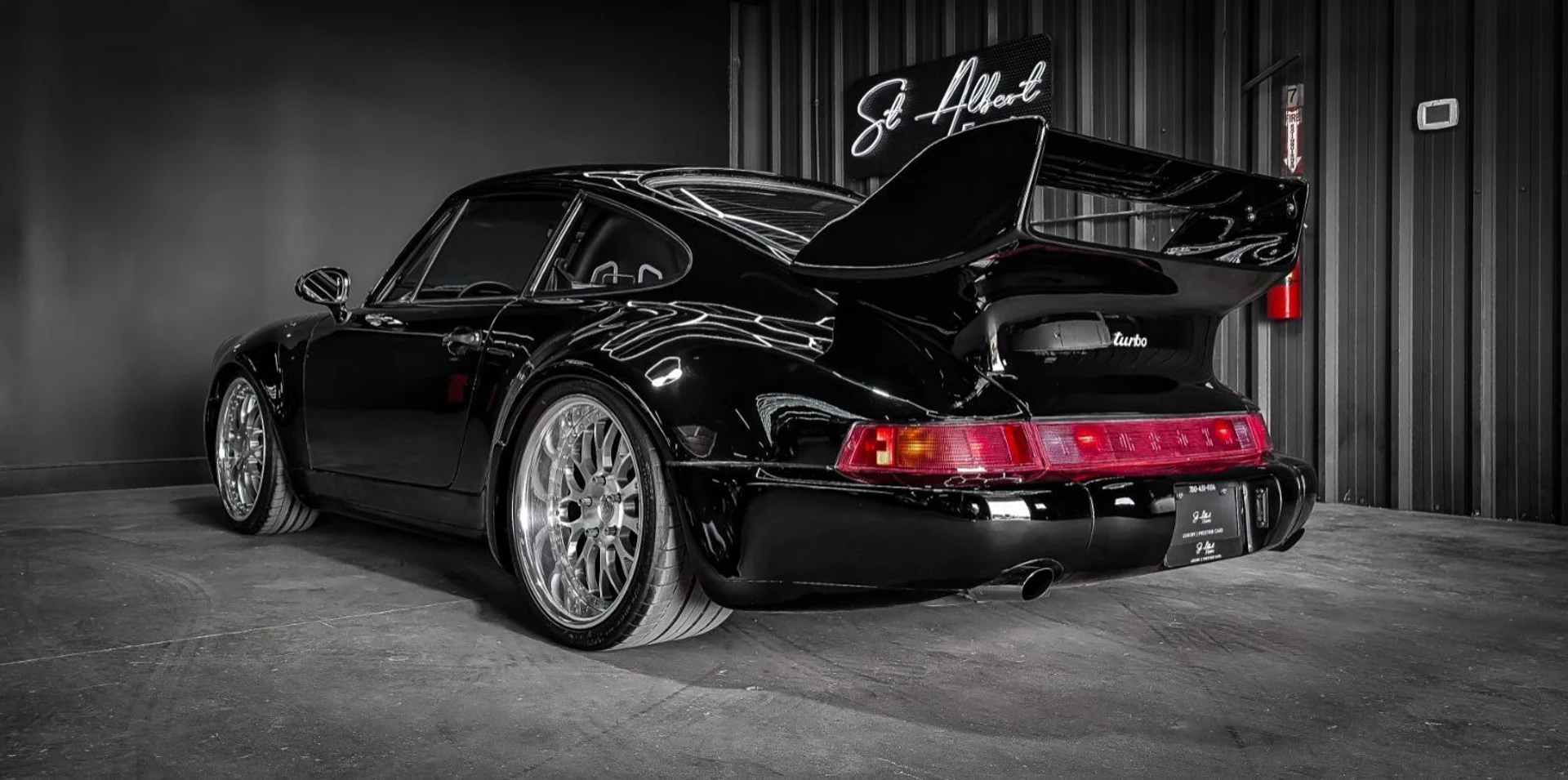 mph015_3955046363_36435187_07158_1979_porsche_911_003_46698227fd