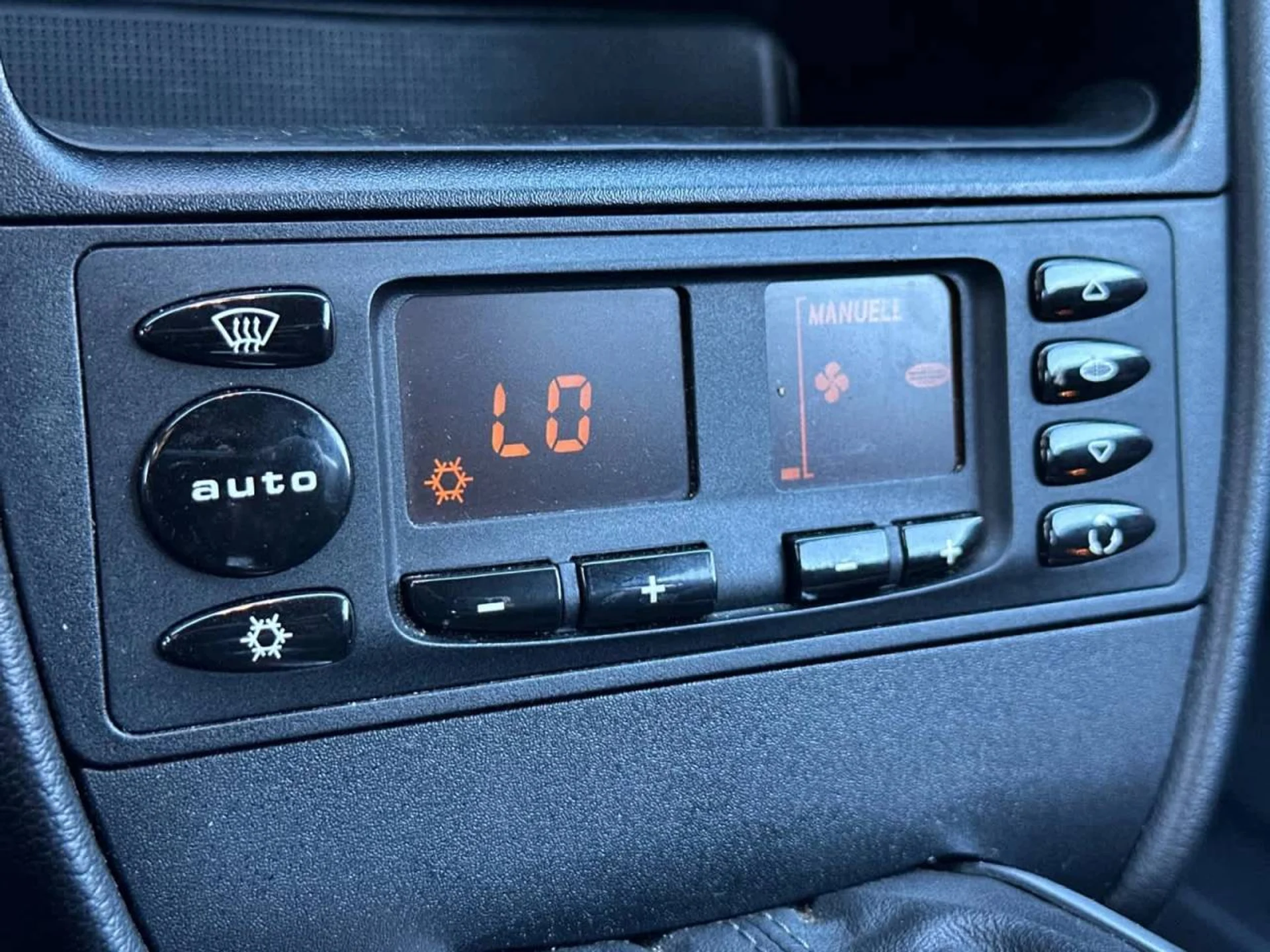 mph015_3958076779_16_92d1bcef1c