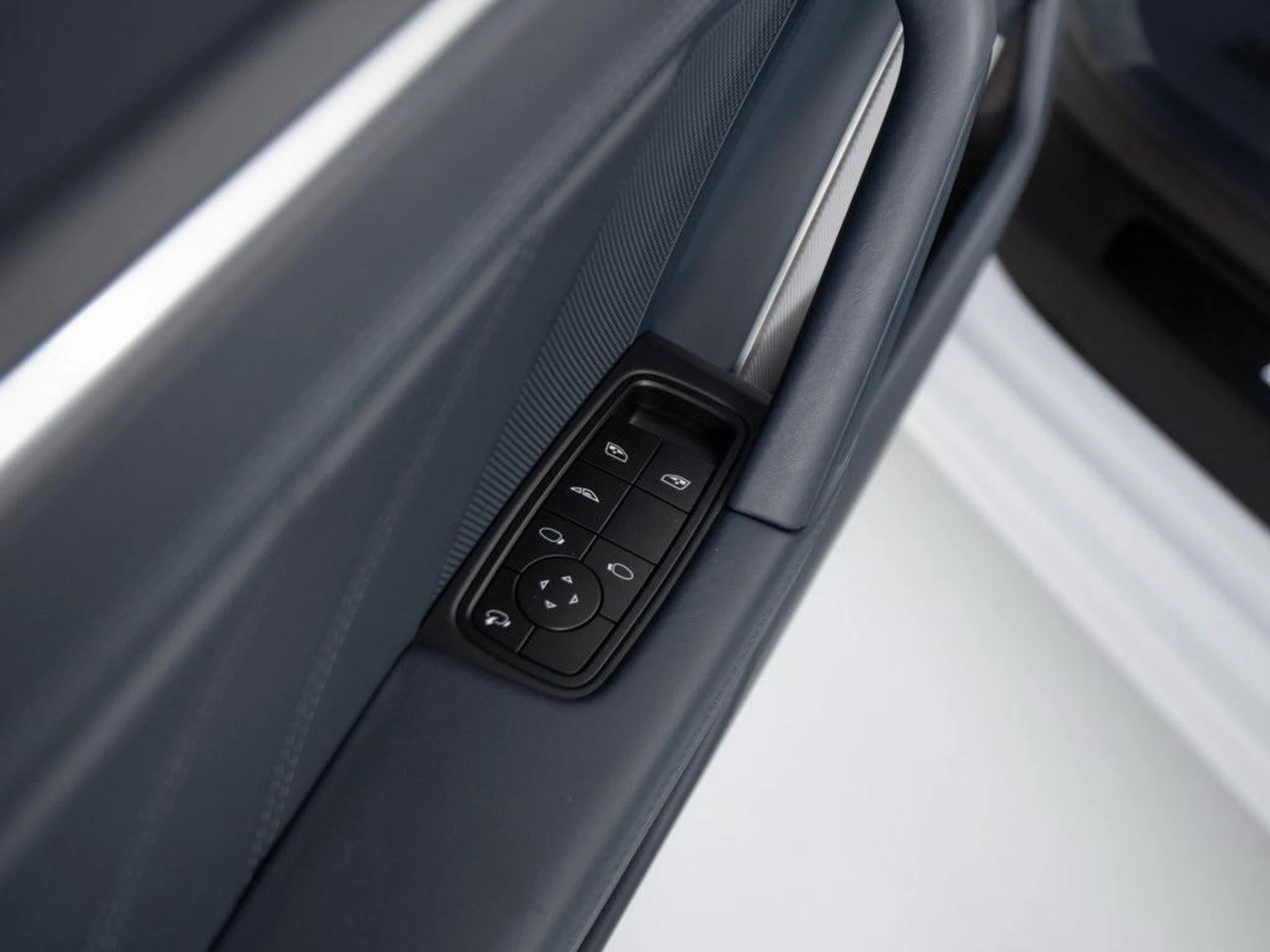 mph015_3961457943_475_FFU_9_Cdne9_Q9_Dj_VM_wp_Ki5u18_160616b8bd