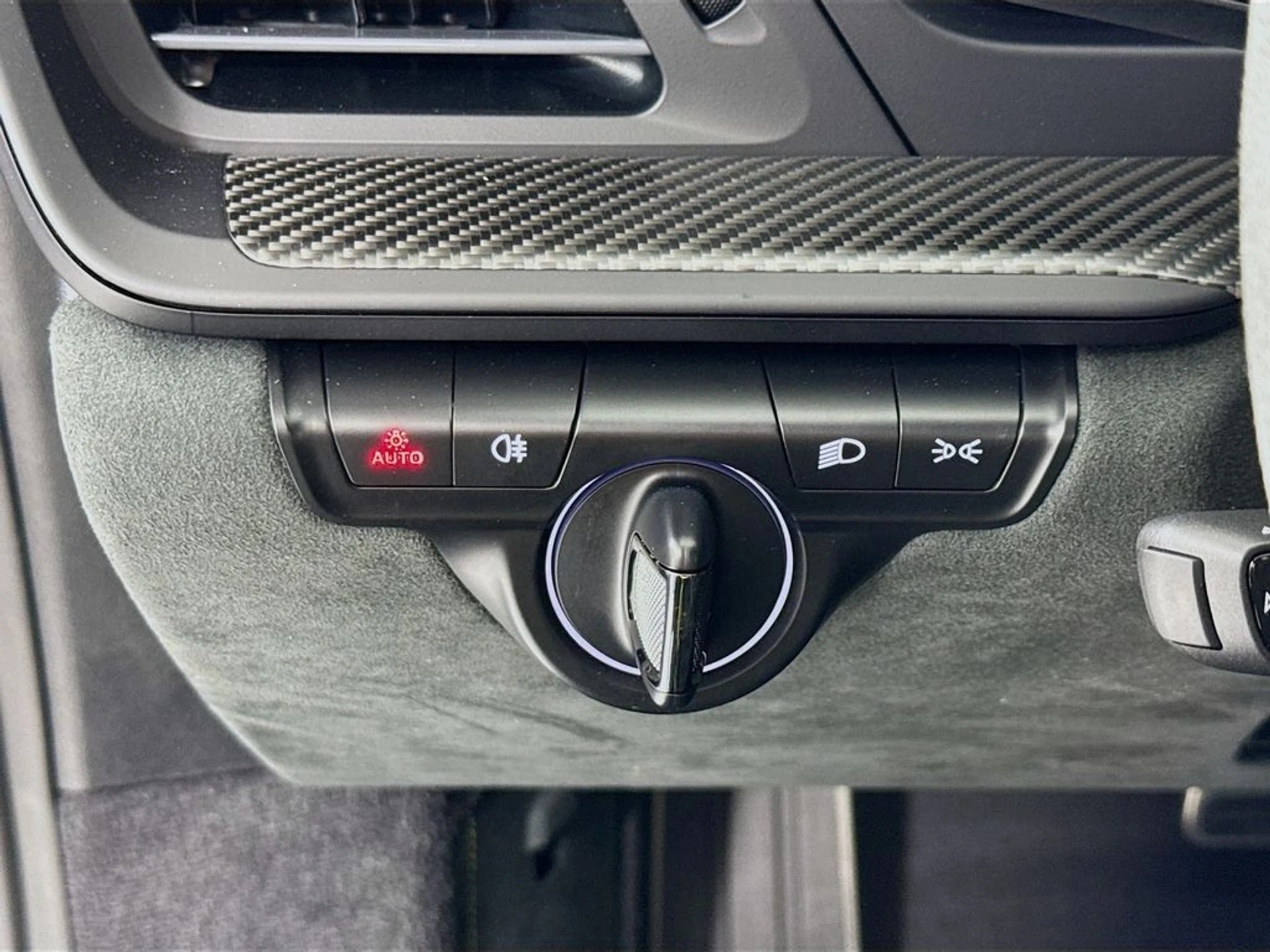 mph015_3969716491_0aa9512a91505b50b953e41157a0619cx_68f84046e8