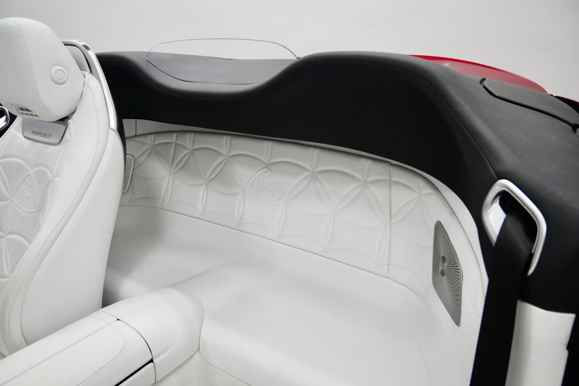 mph015_3972128261_Used_2026_Mercedes_Benz_Maybach_SL_680_Monogram_Series_As_New_Condition_1767975512_0583037807