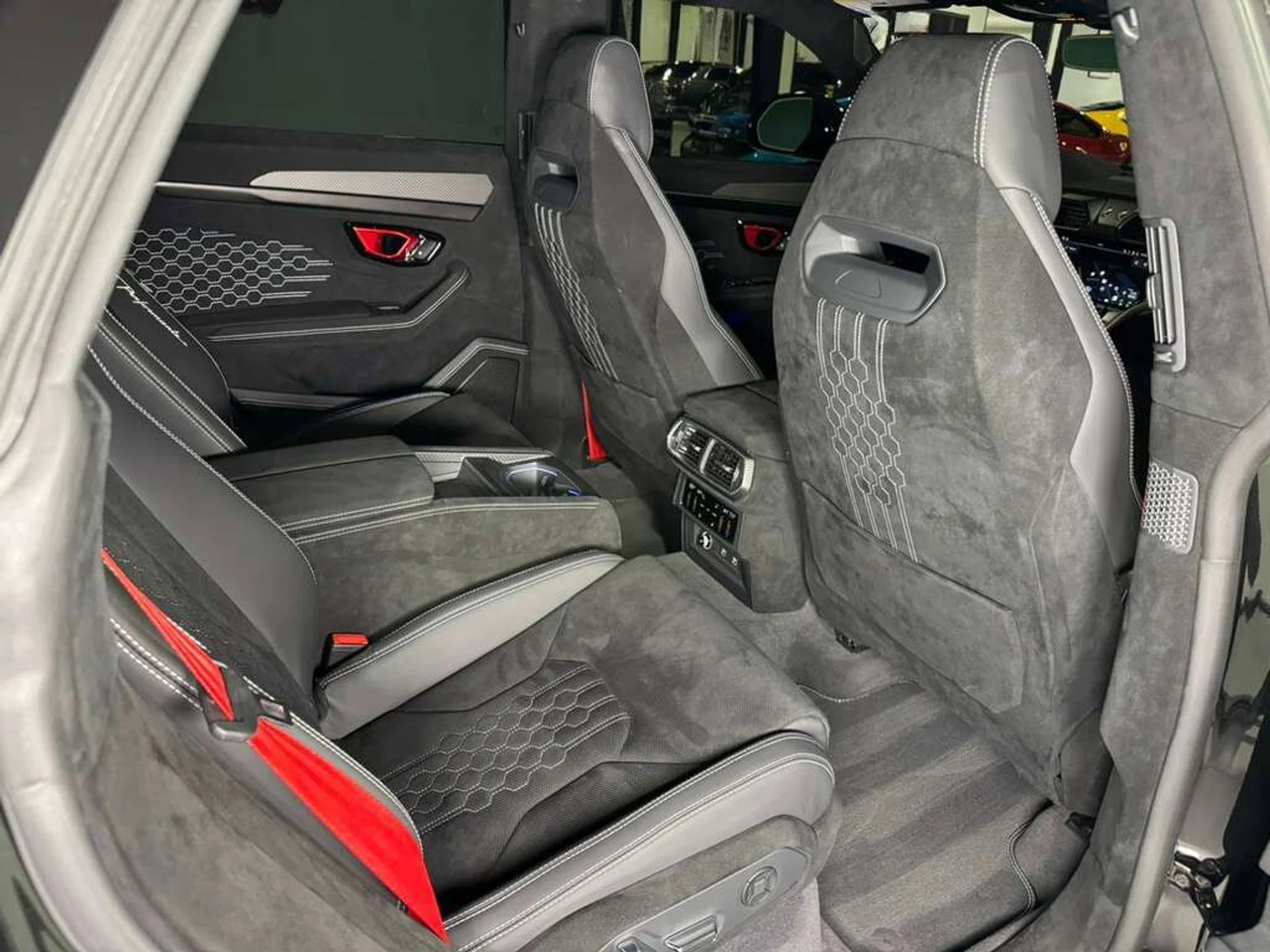 mph015_3974714501_f944447597fd6204a8da4fe7ecce5b32_02003293a4