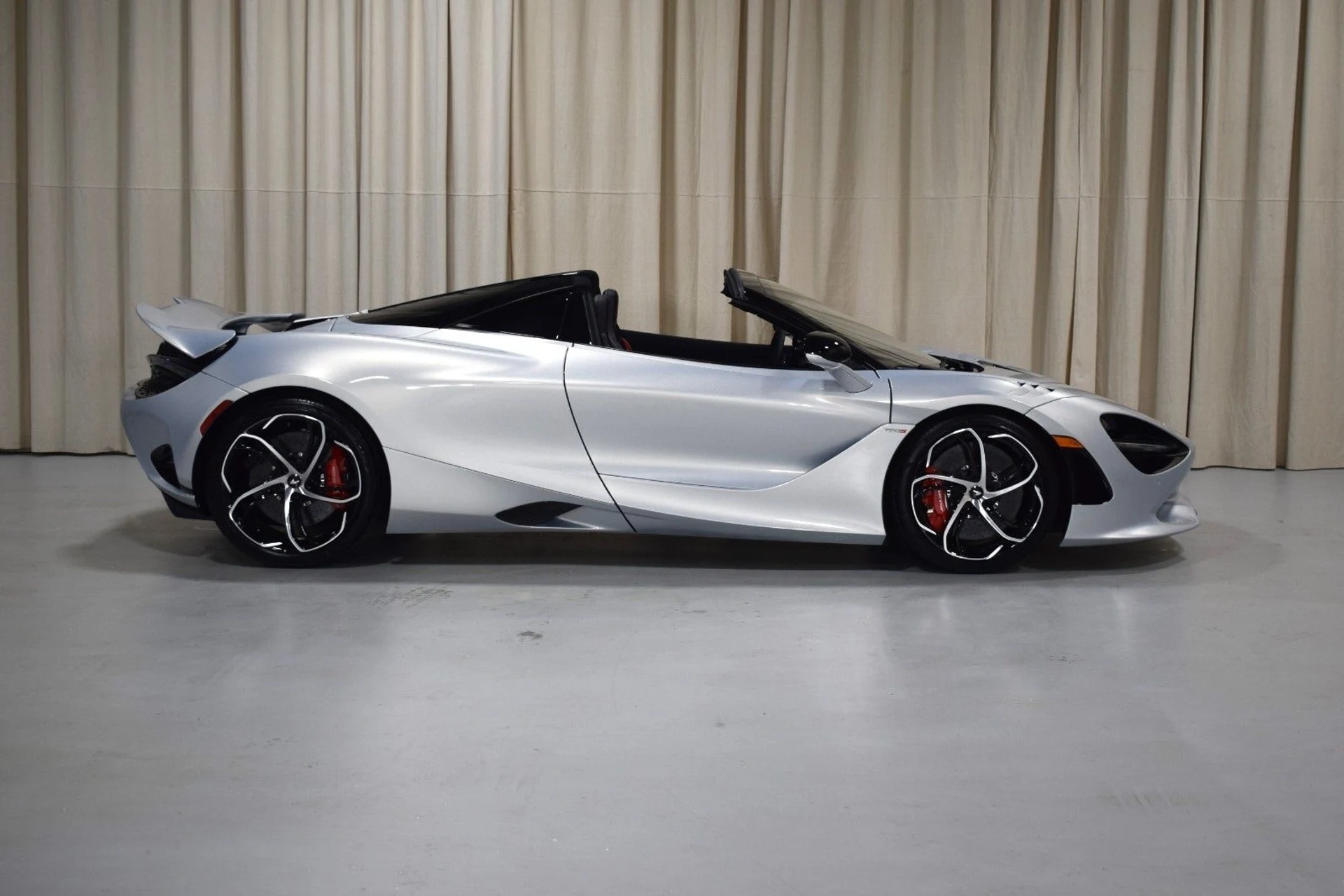 mph015_3975382651_3ca2aec8df906e4723cfb7fec895f9e6x_957fca4eae