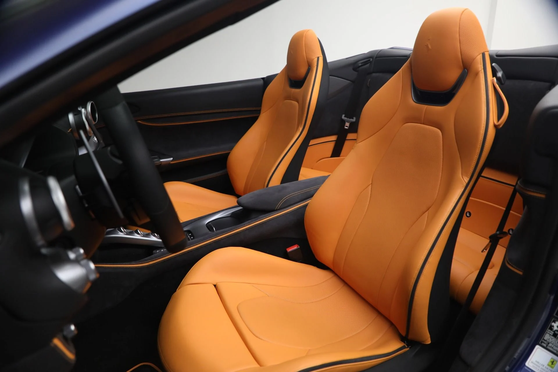 mph015_3975464993_Used_2023_Ferrari_Portofino_M_1787842069_8db9f8c1a0