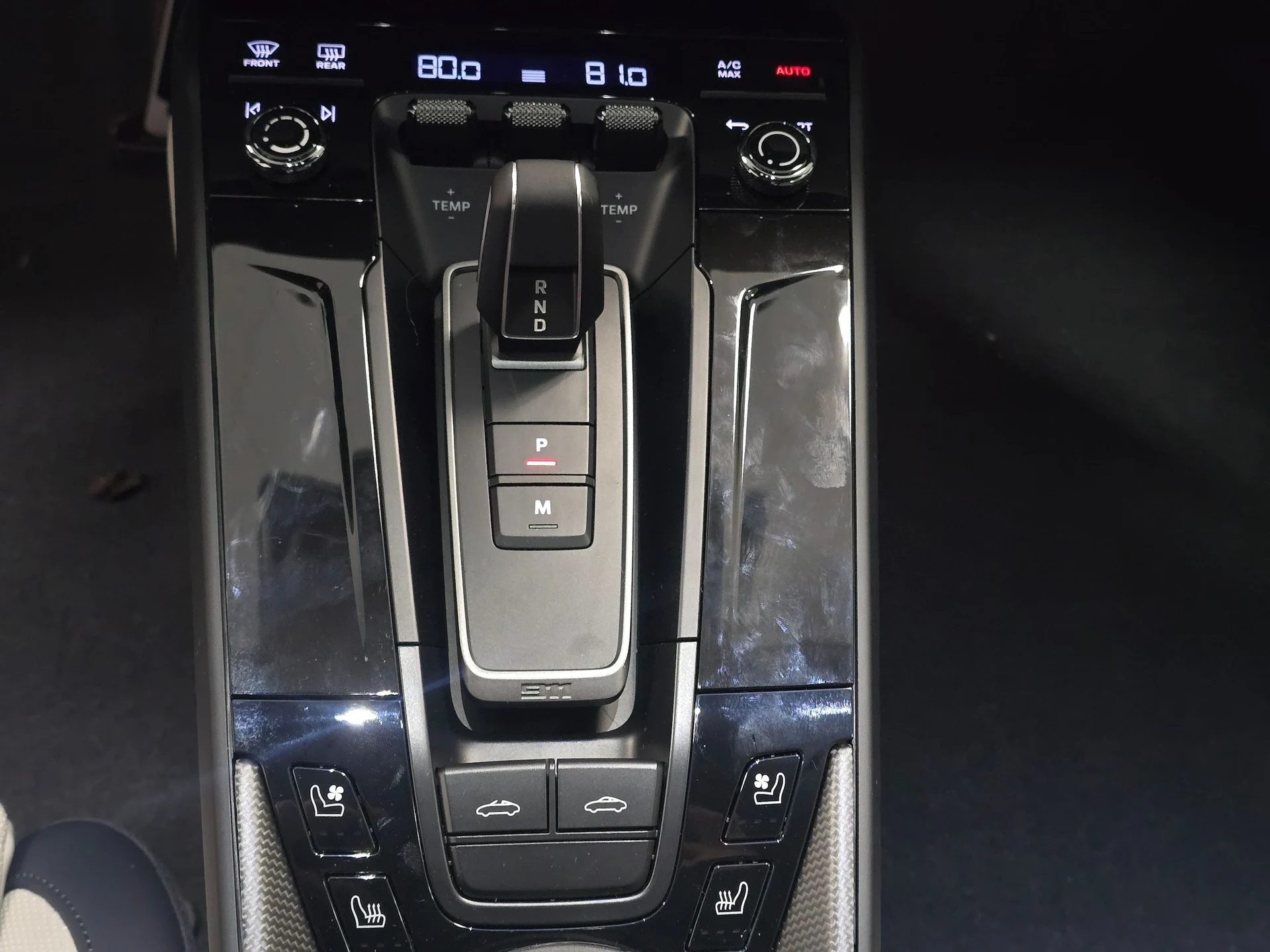 mph015_3975594765_2ee4fecb45152cc14f84dc13216474aax_1cb5503787