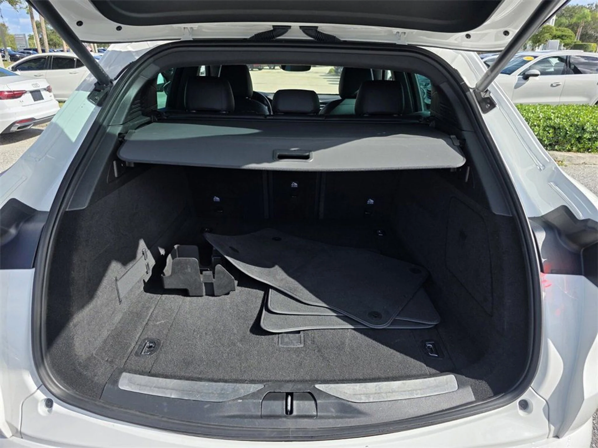 mph015_3978591200_7a995c1bcba26a12824d031ad980fdf1_8f100165e5