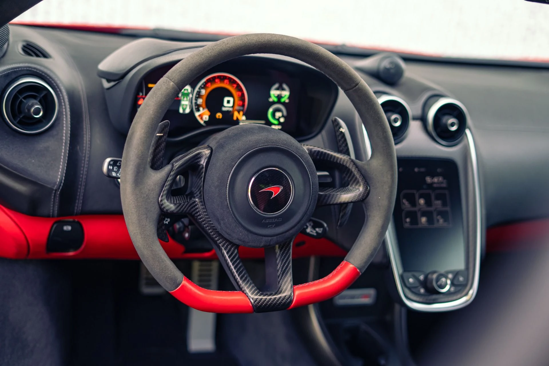 mph015_398409690_Used_2017_Mc_Laren_570_S_1783983686_4c888dc565