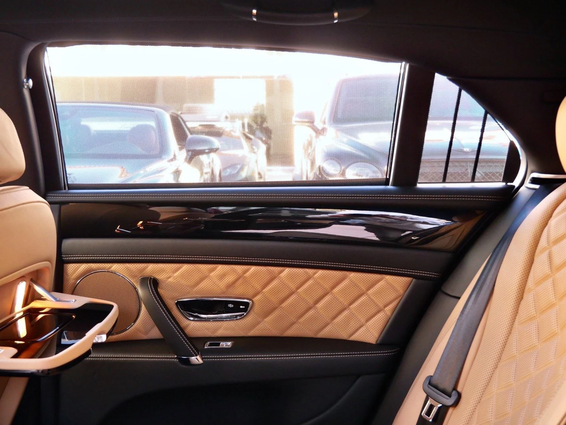 mph015_3985375175_4c593b6d9b2755fb8cba01107cdd6dd1x_d9e113ac85