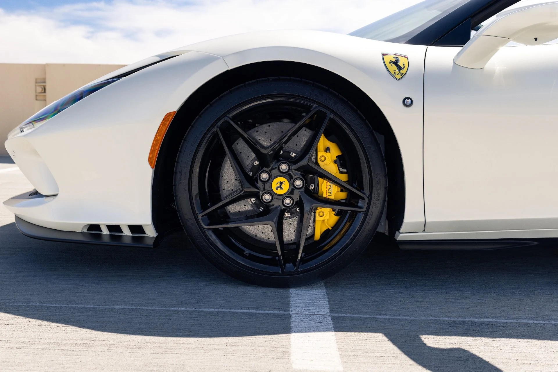 mph015_3987638652_Used_2023_Ferrari_F8_Spider_1776809234_b2fb5078b1