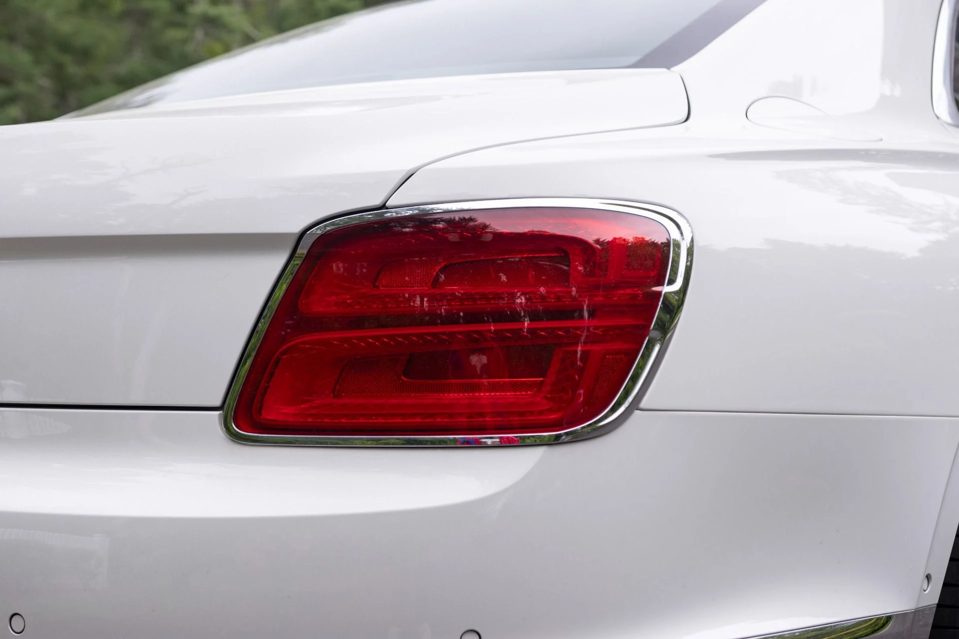 mph015_3988900222_Used_2024_Bentley_Flying_Spur_V8_1779398452_d83282550c