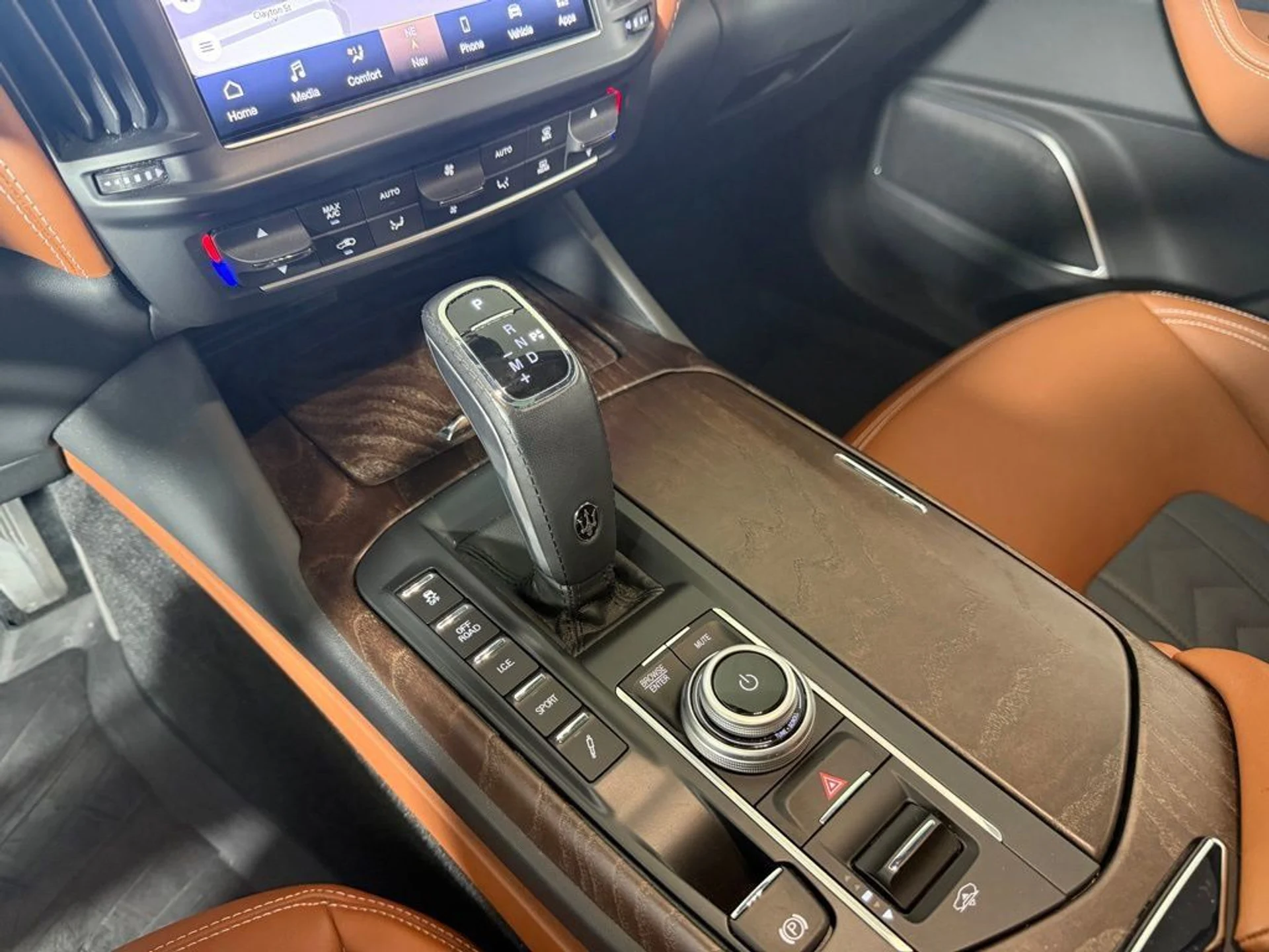 mph015_3994609502_c756ceda56a24b34a4af4b0a25251817_c8a4fe1065