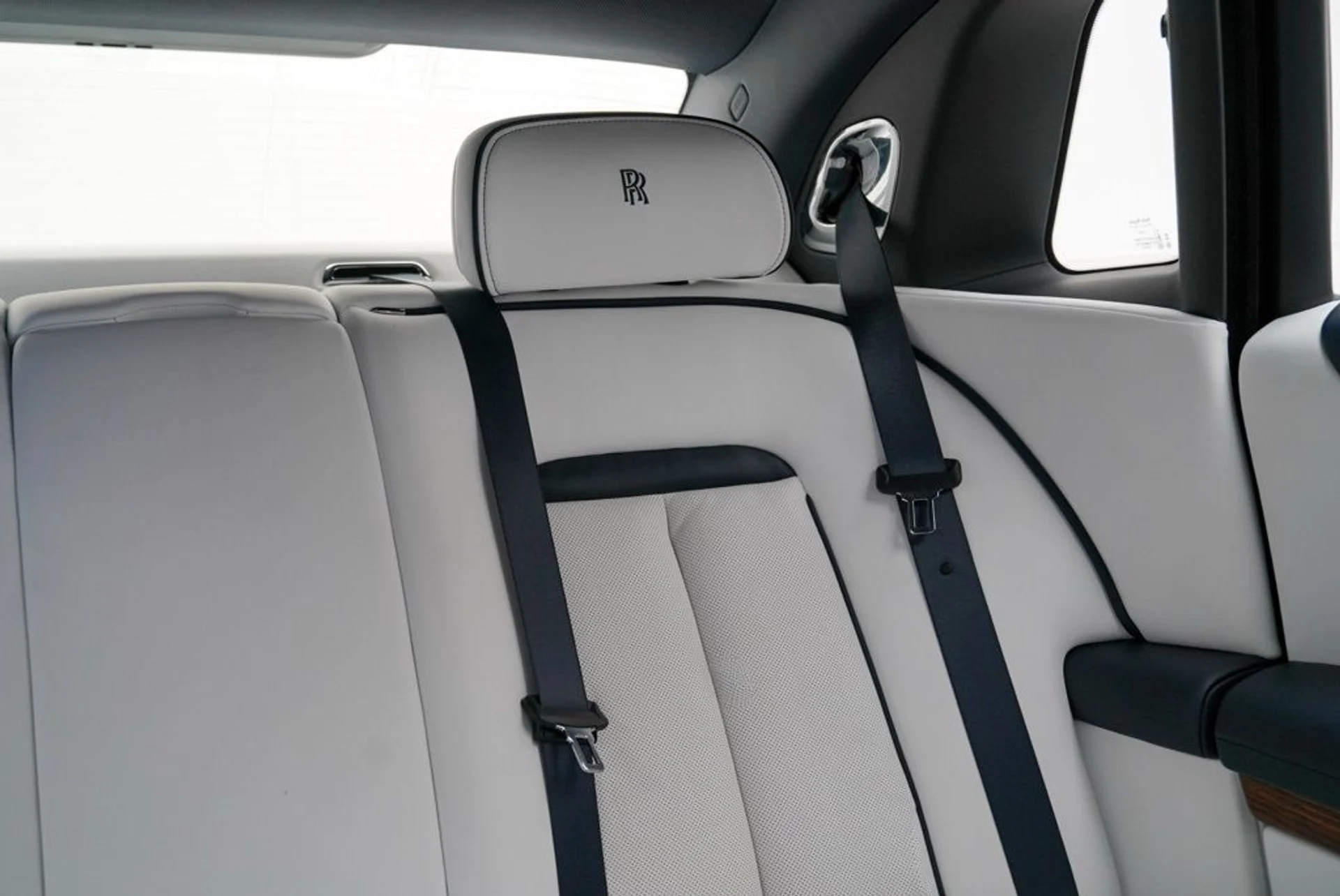 mph015_400327095_uue33m7kd5biiou73e2etfoiwjbw_bf4c7fd634