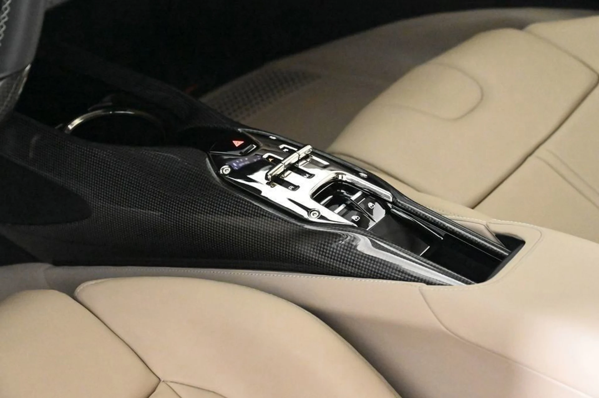 mph015_4003610860_3e8e3fd527bd45e09f0432e116b998a4_7923e90ca2