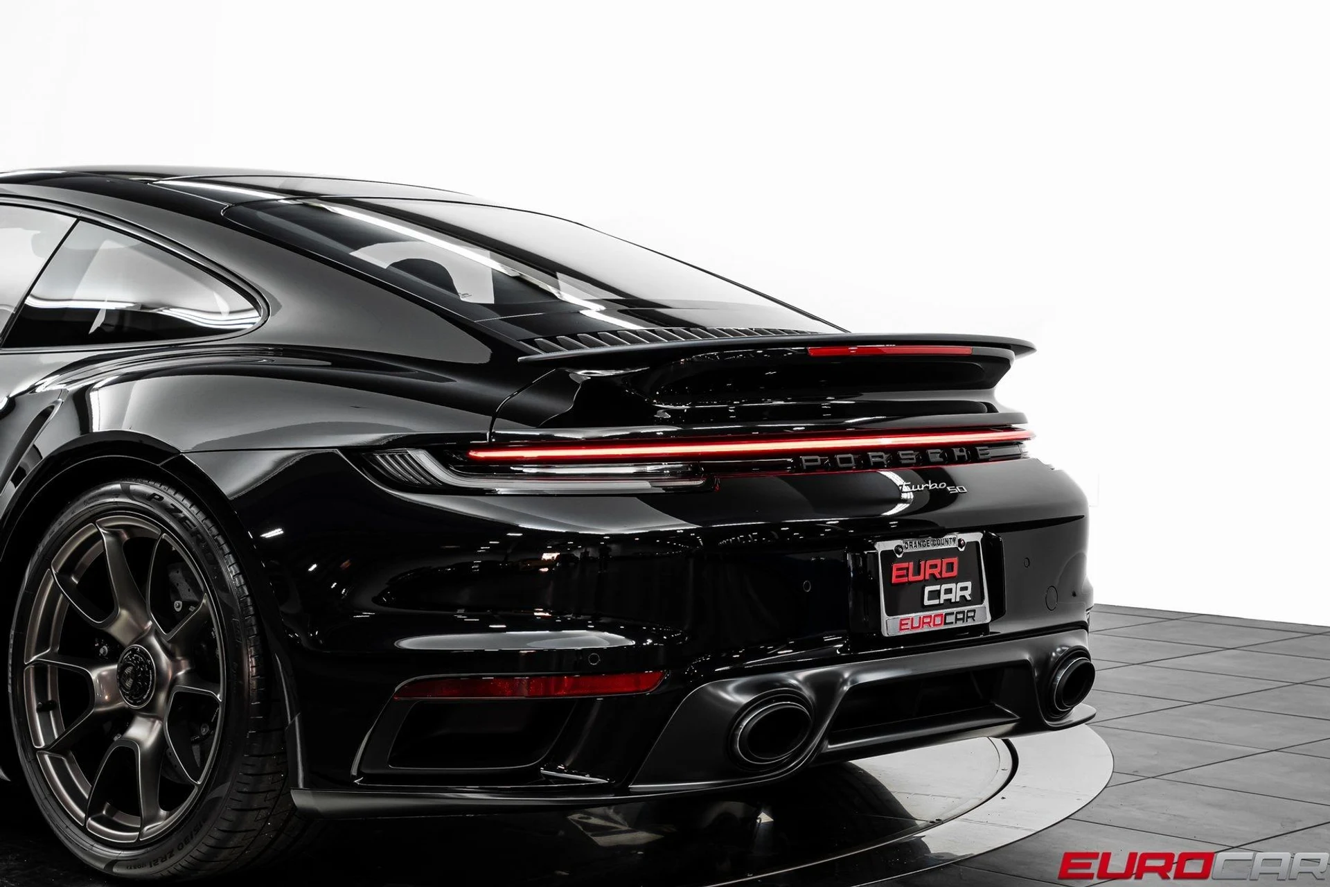 mph015_4003627633_image_16_71f4439a76