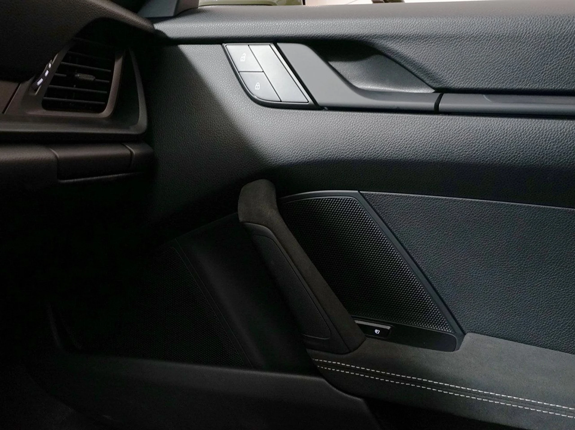 mph015_4009932138_0edfdd299081062688e060da4176a344_a2cd349445