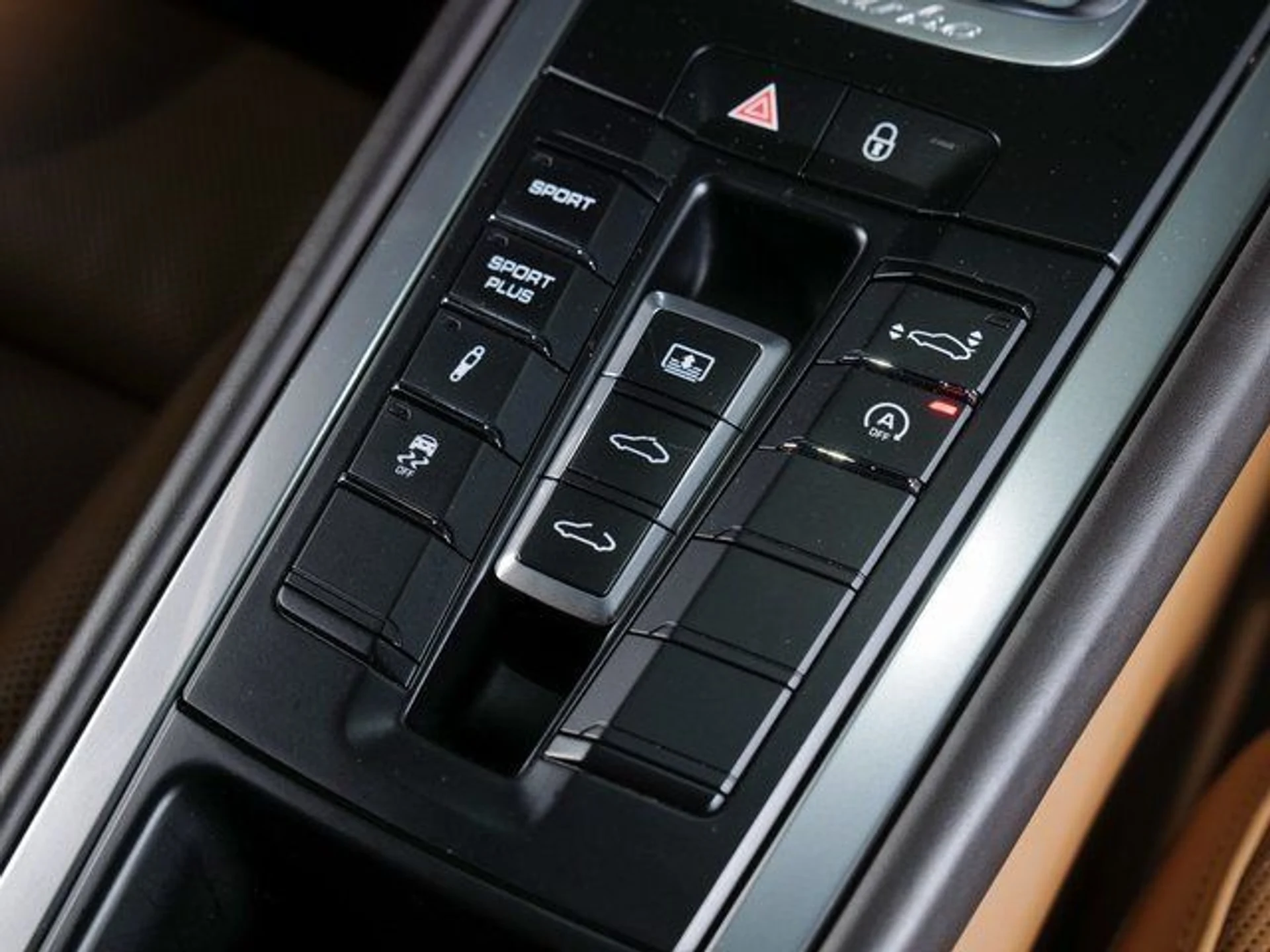 mph015_4011548042_2e38f75cf8790e831f35664ec1e67f75_94390b2026