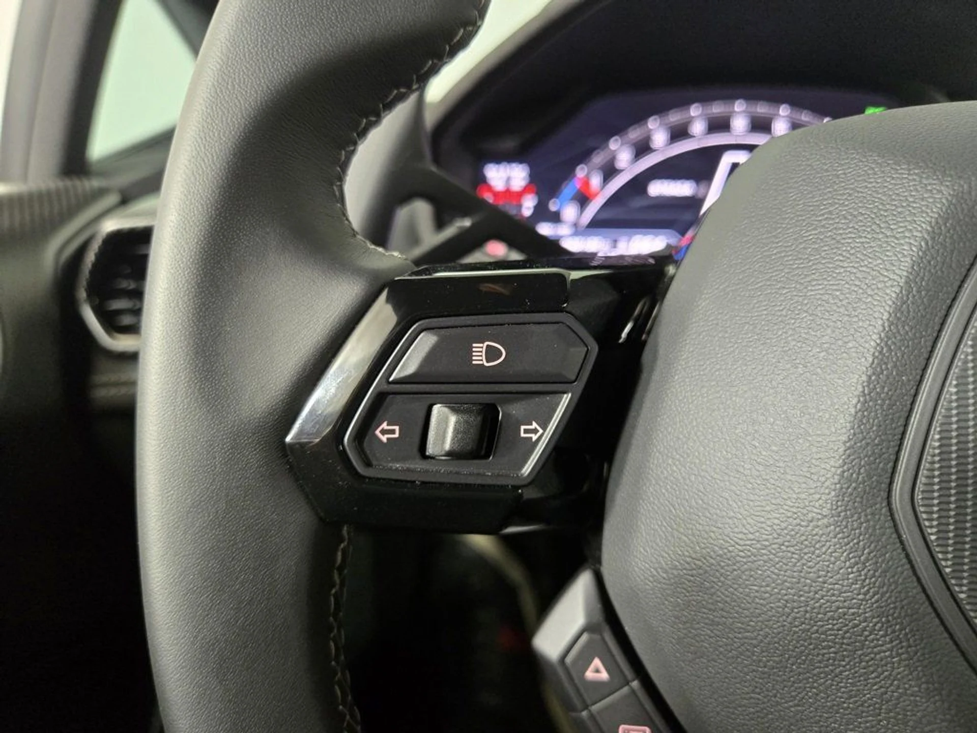 mph015_4020694982_b2448a6b59ea44f79d4cbdc445220fdb_9c7feed53f