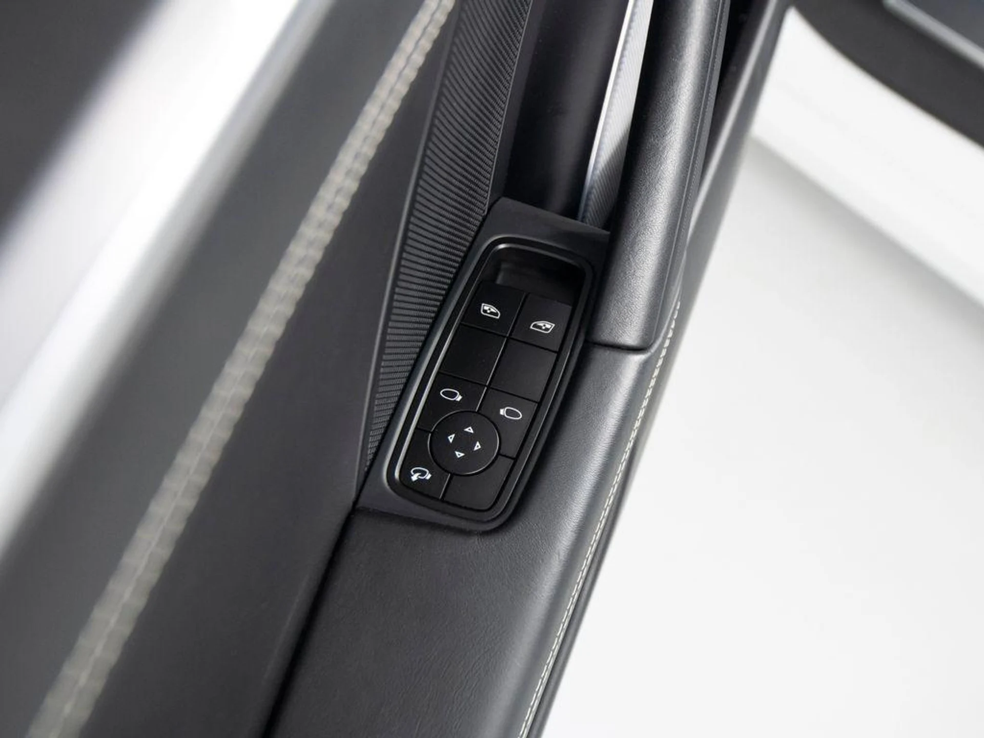 mph015_4029352903_r_Nhl_LMEQ_ZL_ODB_6o2_X_Lm_Yh0ipk_43db1a9a7c