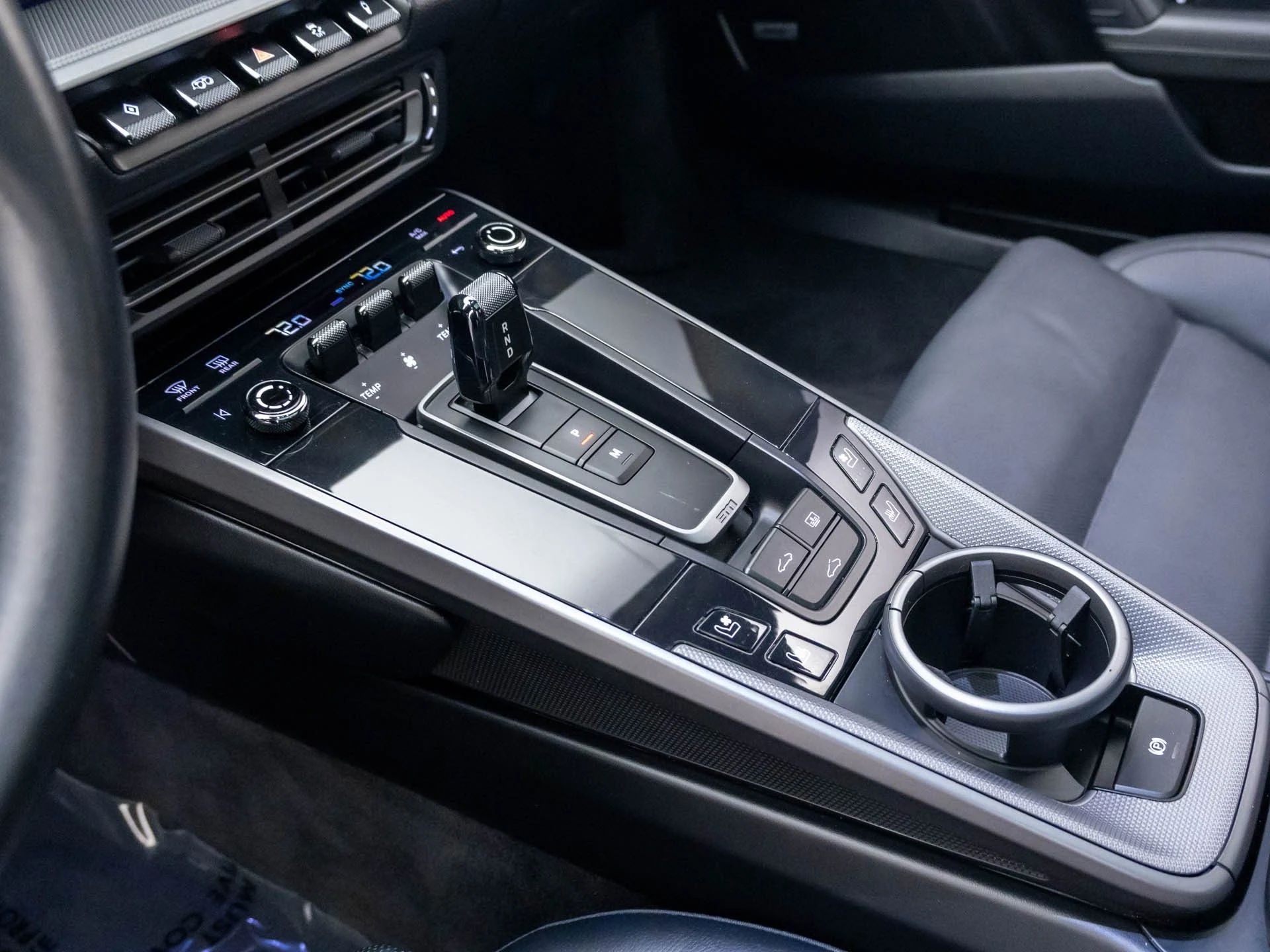 mph015_4038831921_927930a4f210cfe7b5471293a14bff45x_718d85582e