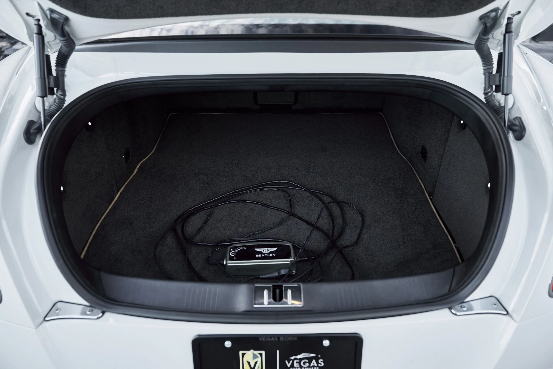 mph015_4044610775_Used_2016_Bentley_Continental_GT_W12_1767667284_3ccd2f29bc