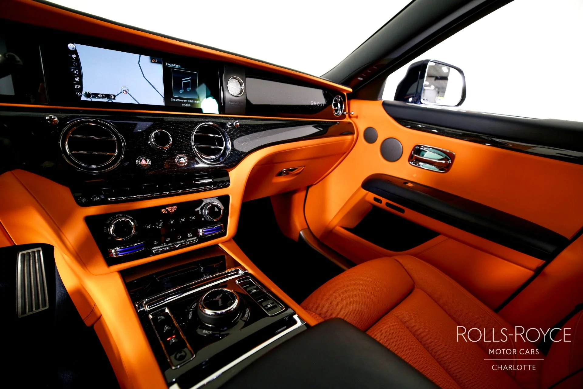mph015_4050037544_Used_2021_Rolls_Royce_Ghost_1789147421_92da86a00f