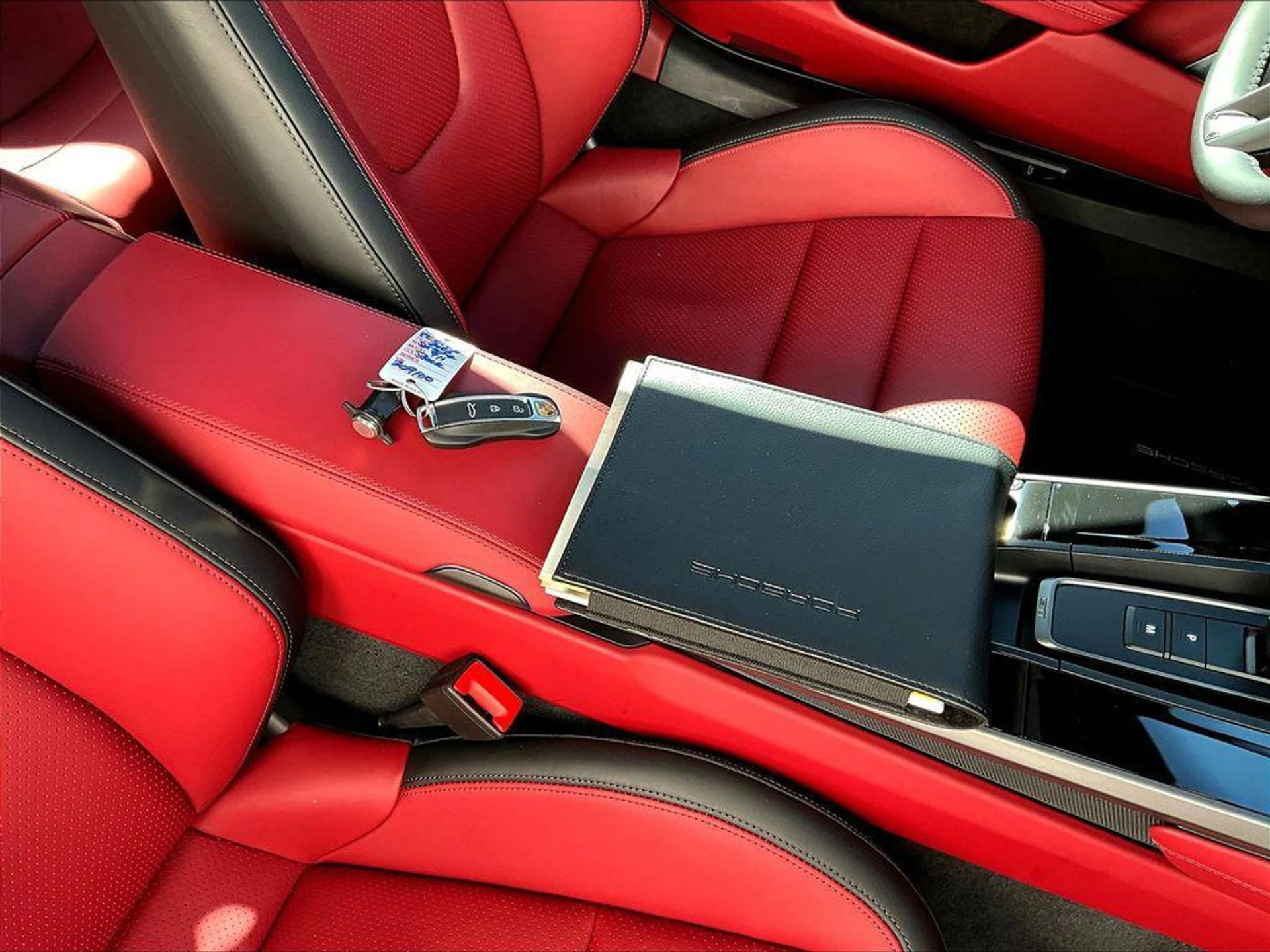 mph015_405567688_zuz_Ydmqe_Fq_Xgwcs_Pp_IST_Blkel_XE_ded43647ec