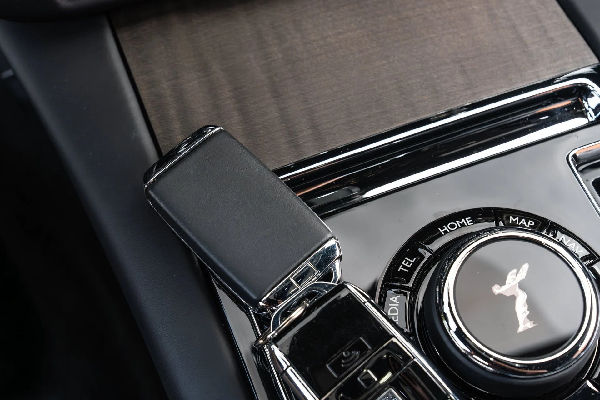 mph015_4056957598_a4a56cb72eb8c3fbf72b3b5eb7c216c8x_aaa3a3e8c8
