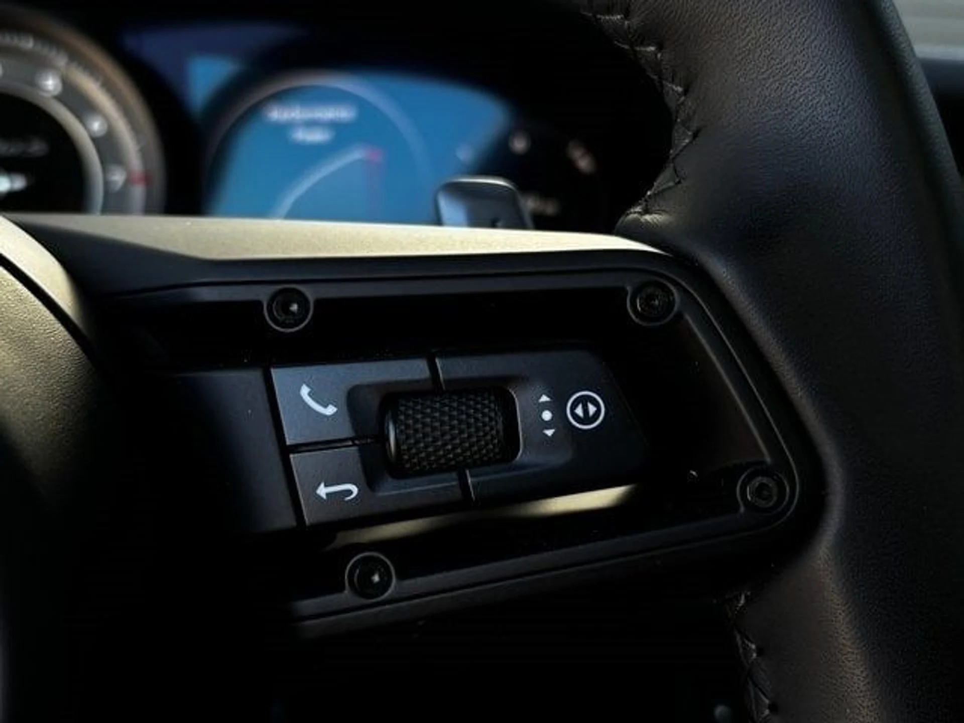 mph015_406327512_f946015b48ab21137f14912787564406x_0bae34d7b4