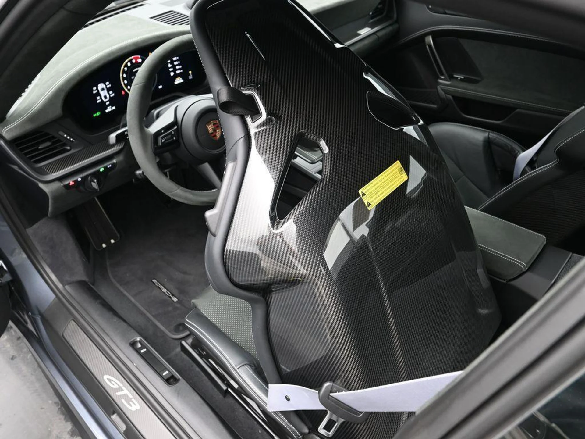 mph015_4063288479_Nec_B730jnv8id_H_Gno_KDM_Lb5jl_Oc_30fe559f4a