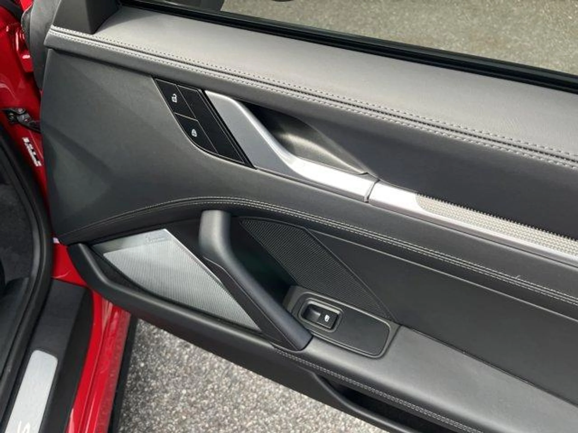 mph015_4065133539_4z6_U_C90_J8d9_H_Hk_Kj_PNWG_Tsfss_E_6ebe653fae