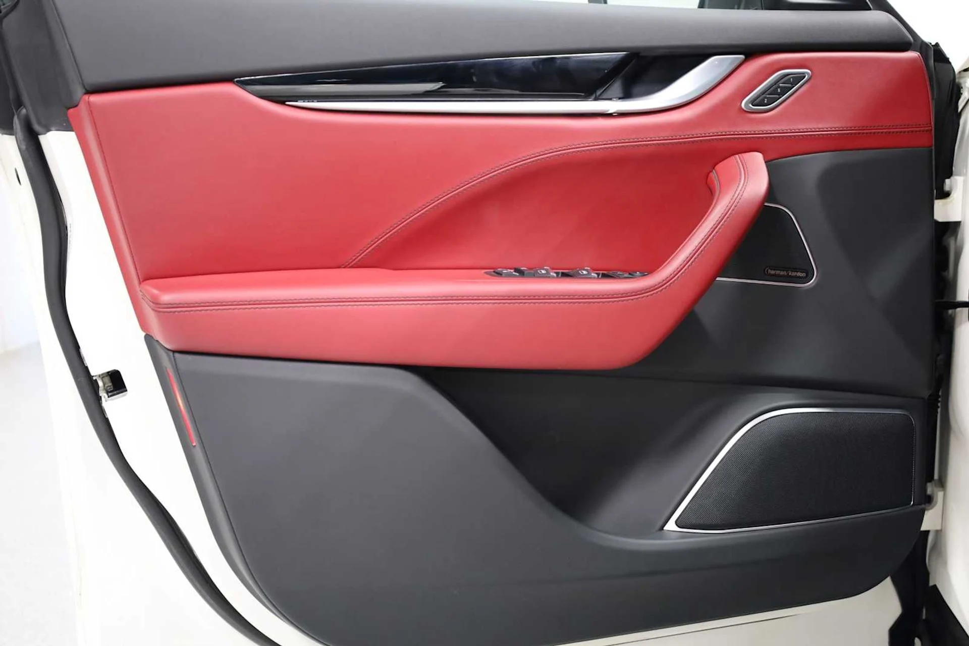 mph015_4066182180_a85a12433ce83df01fe5ae533c1669a6_a36bf01adc